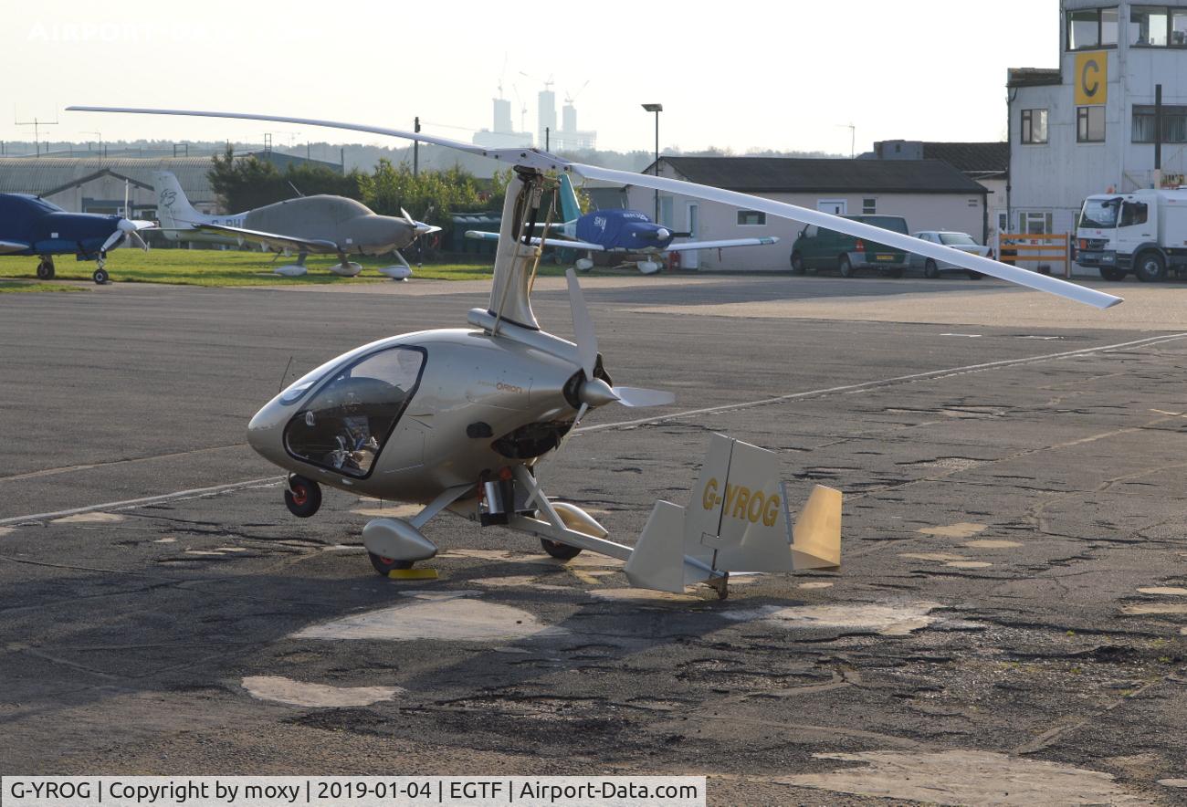 G-YROG, 2015 Magni Gyro M-24C Orion C/N 24-15-9384, Magni Gyro M-24C Orion at Fairoaks.