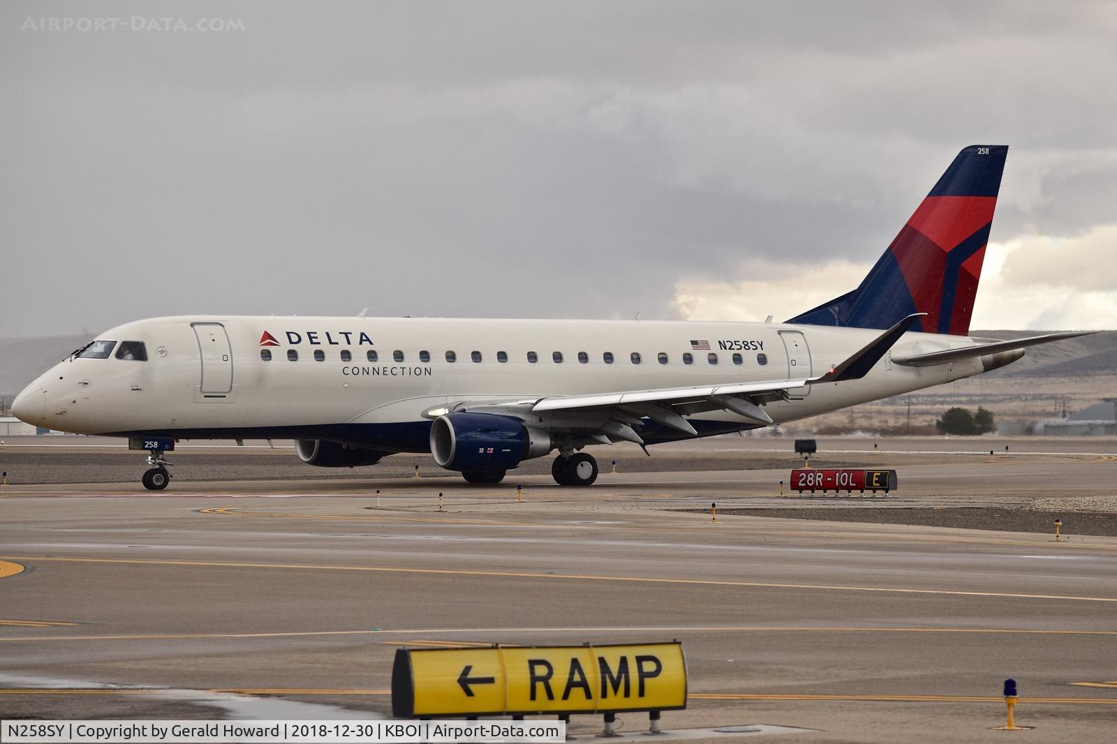 N258SY, 2017 Embraer 175LR (ERJ-170-200LR) C/N 17000655, Off RWY 28R and taxiing to the gate.