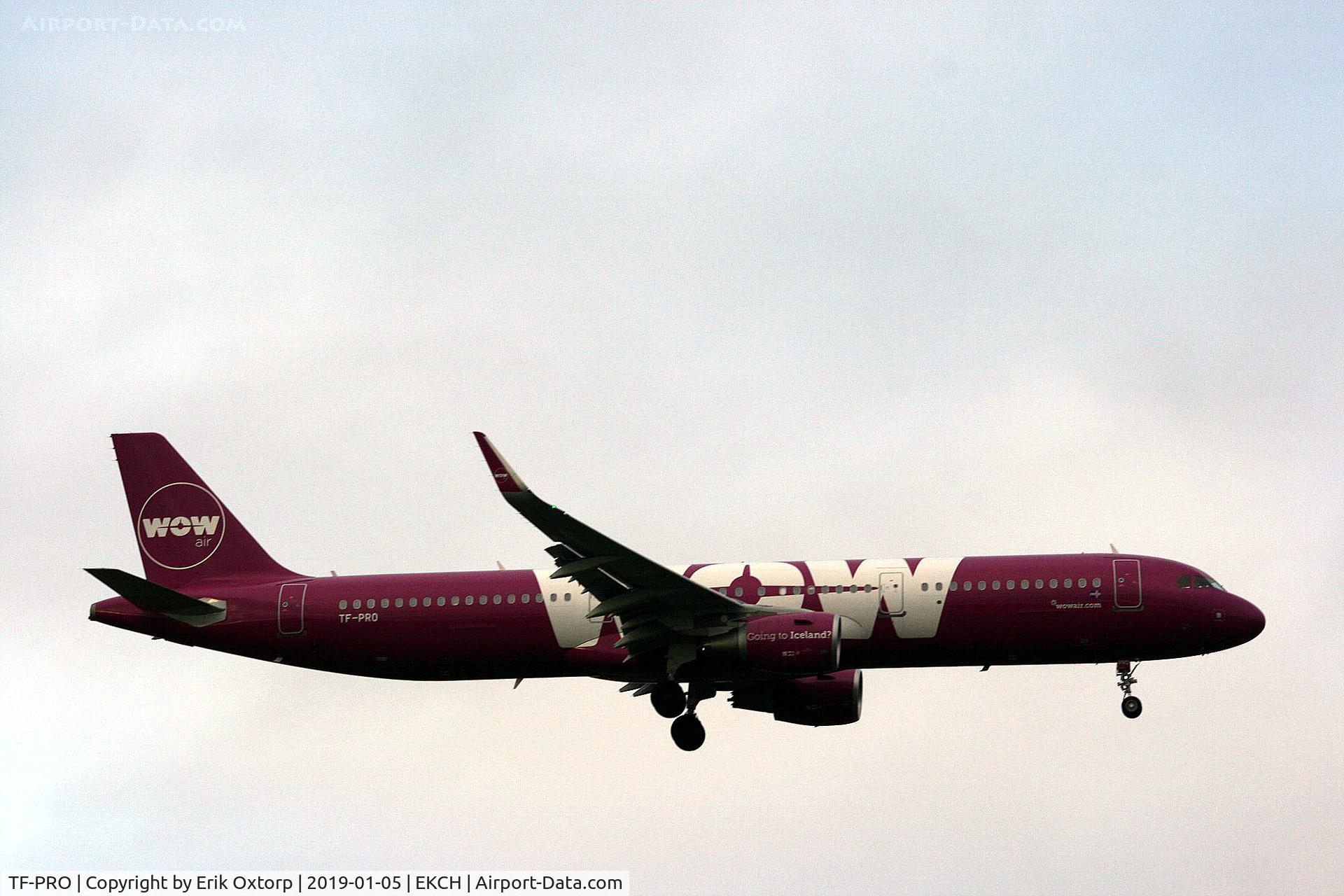 TF-PRO, 2017 Airbus A321-211 C/N 7680, TF-PRO landing rw 04L