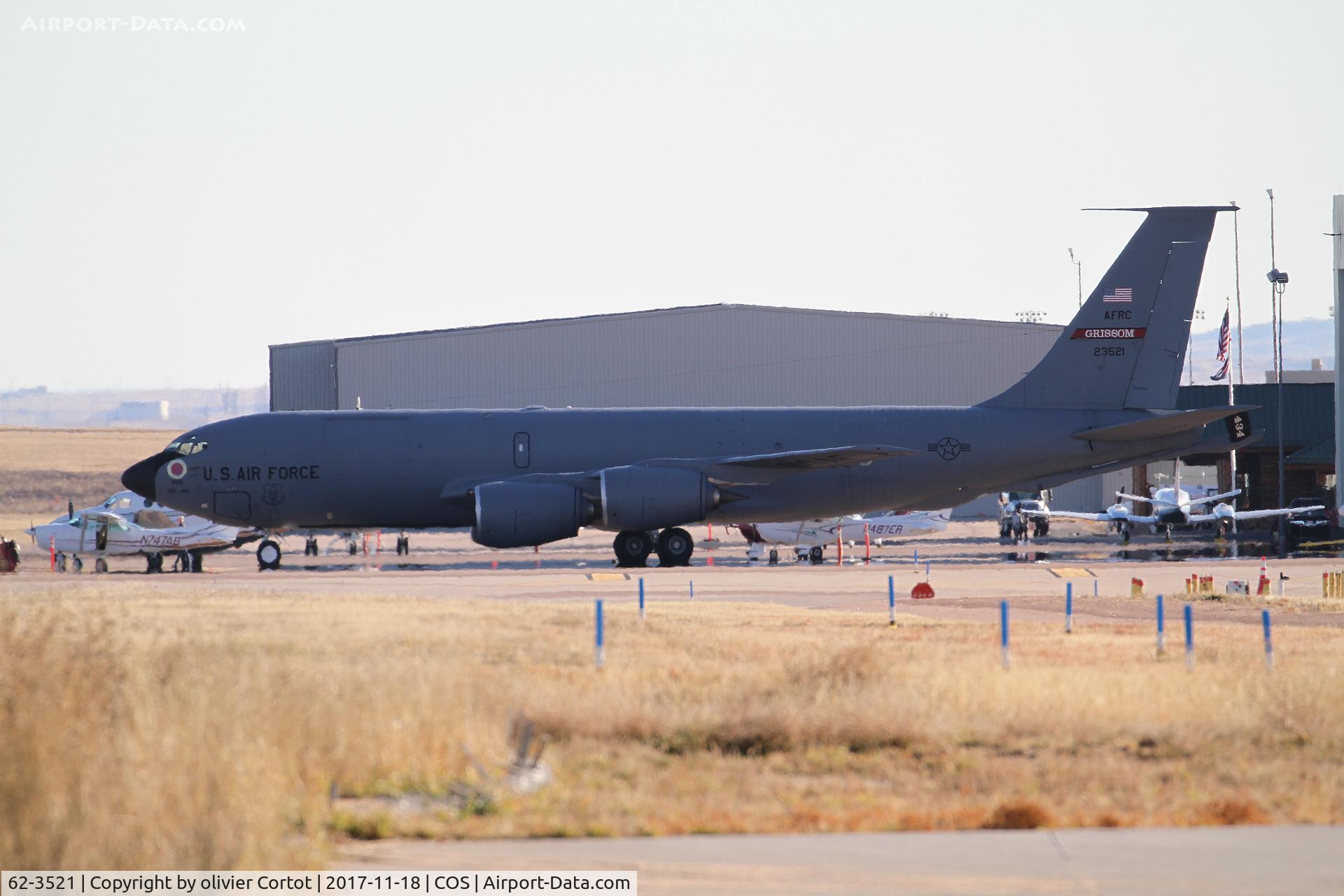 62-3521, 1962 Boeing KC-135R Stratotanker C/N 18504, visiting Colorado Springs