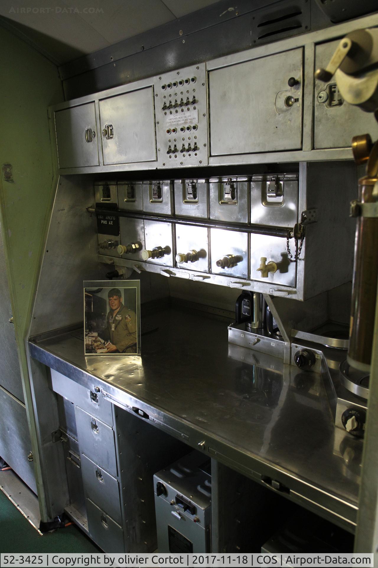 52-3425, 1952 Lockheed EC-121T Warning Star C/N 1049A-4343, the kitchen