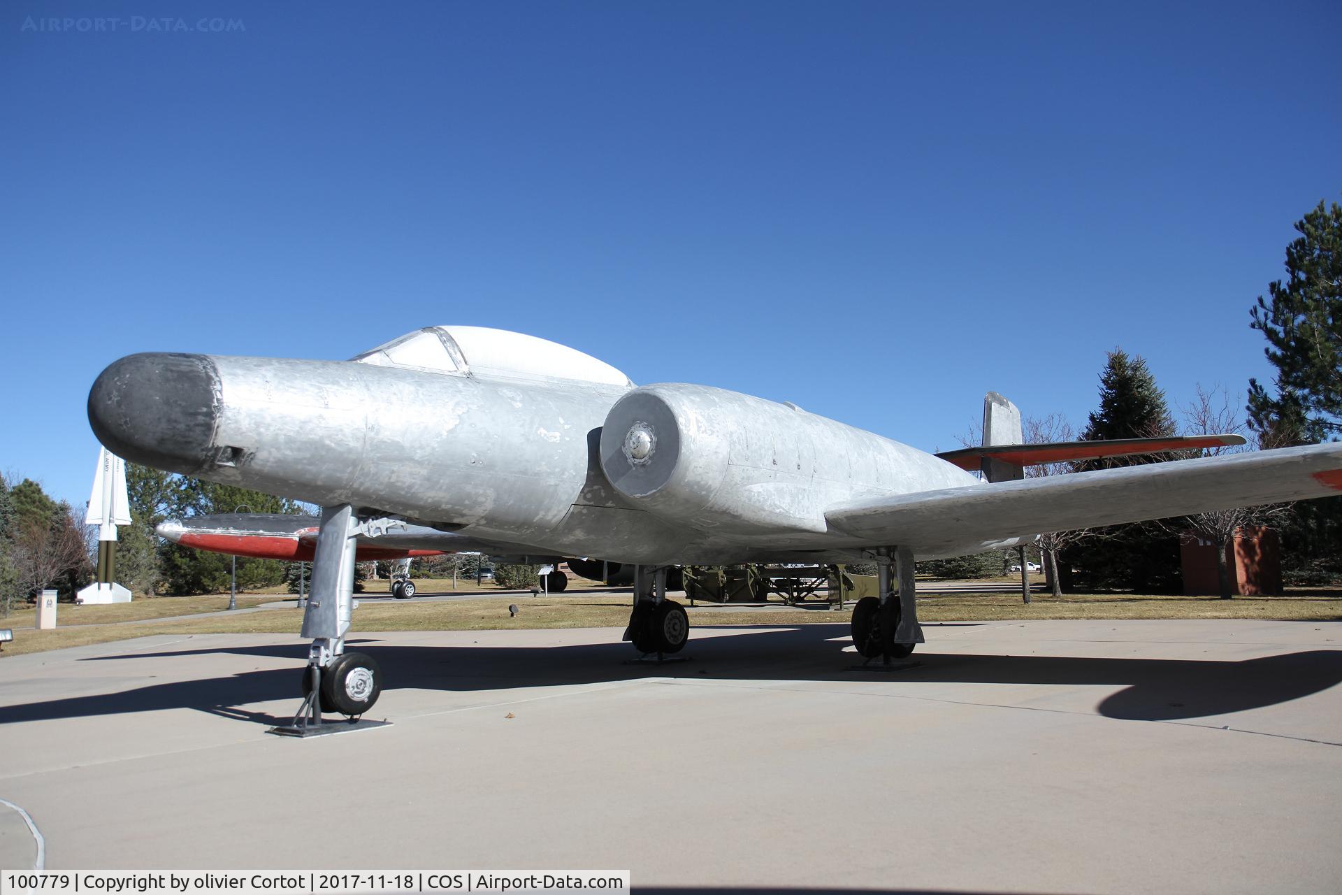 100779, 1970 Avro Canada CF-100 Mk.5 Canuck C/N C-100/5/679, work in progress