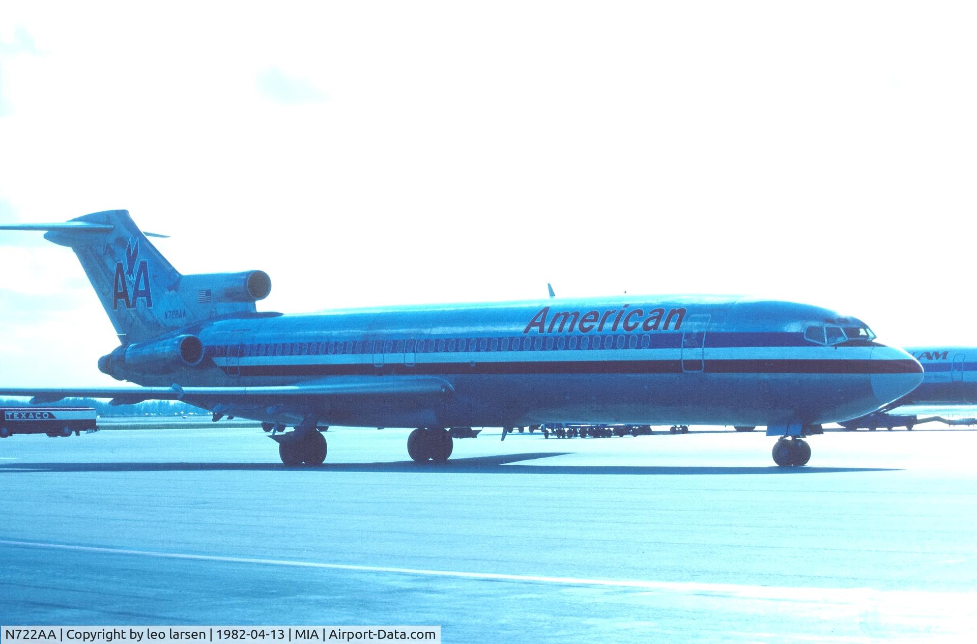 N722AA, 1973 Boeing 727-227 C/N 20730, Miami 134.1982