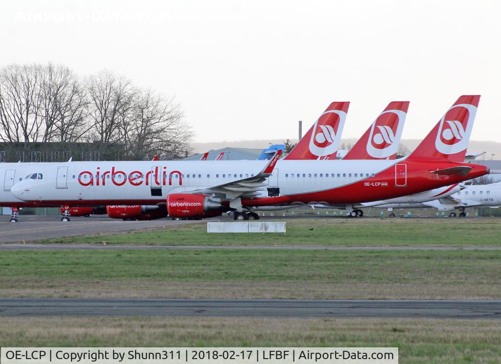 OE-LCP, 2015 Airbus A321-211 C/N 6629, Parked and stored...