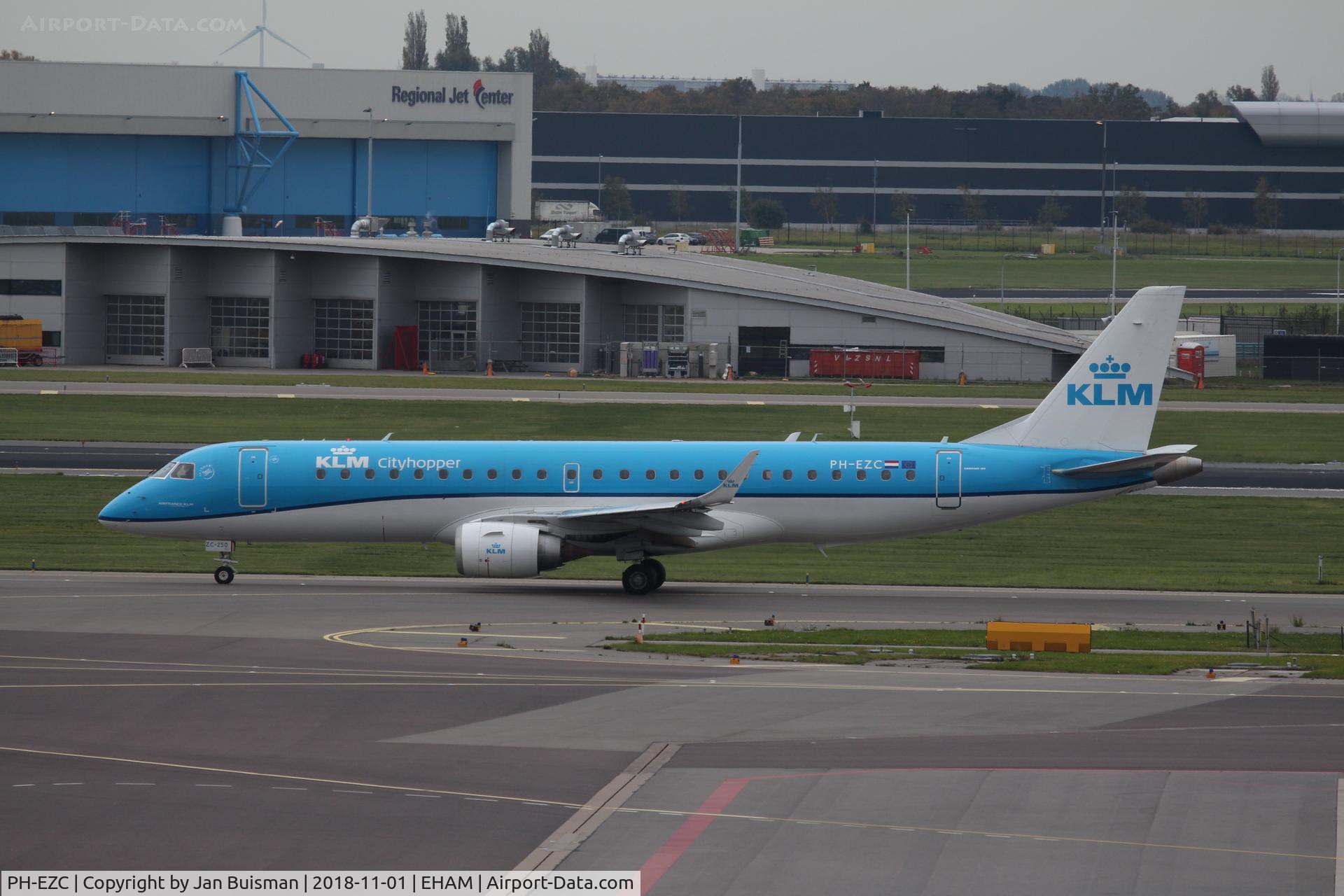 PH-EZC, 2008 Embraer 190LR (ERJ-190-100LR) C/N 19000250, KLM cityhopper