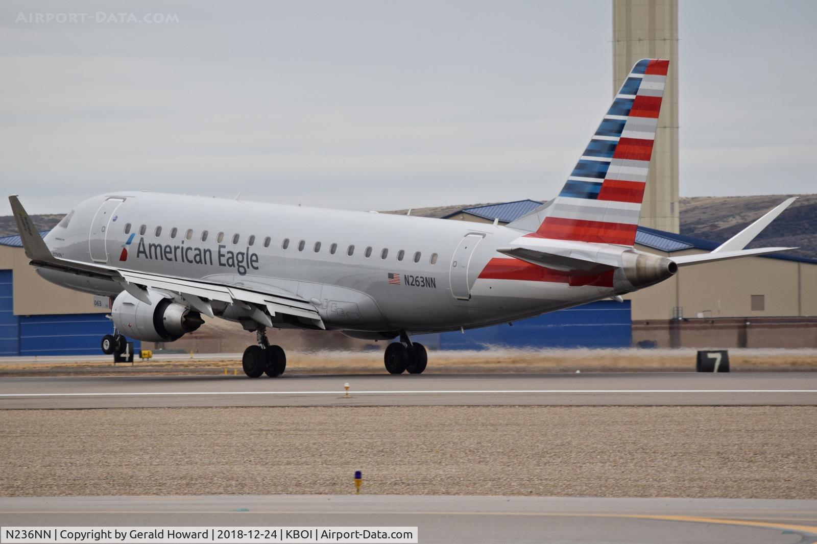 N236NN, 2016 Embraer 175LR (ERJ-170-200LR) C/N 17000572, Landing roll out on RWY 10L.