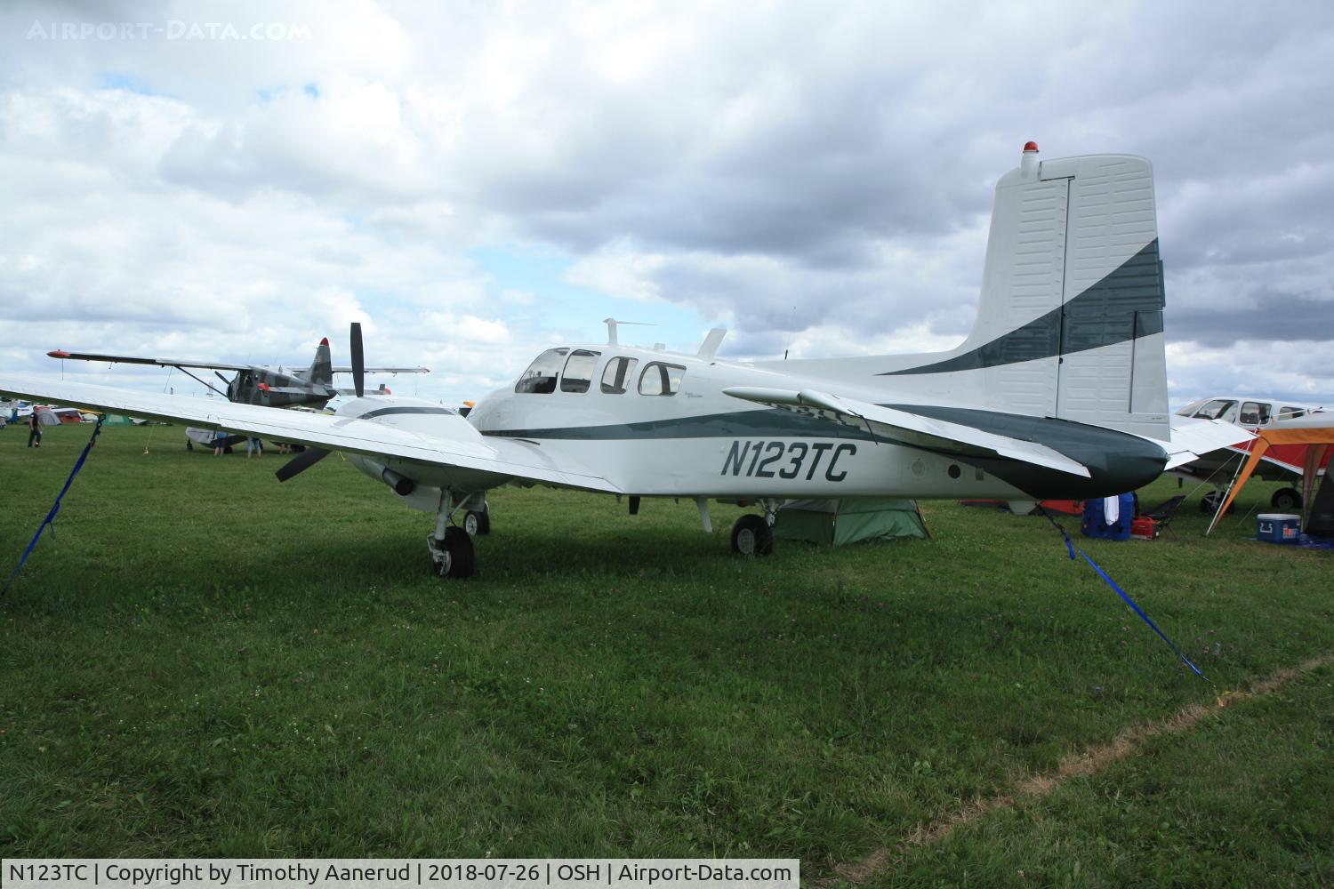 N123TC, 1963 Beech D50E Twin Bonanza C/N DH-339, 1962 Beech D50E, c/n: DH-339
