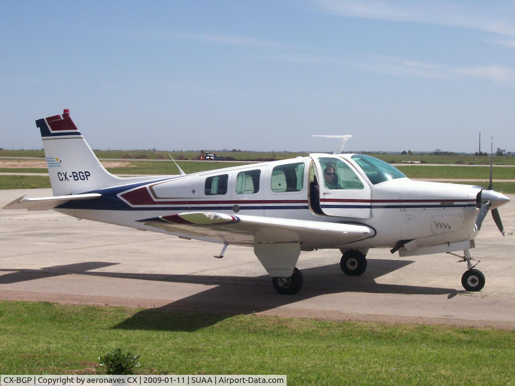 CX-BGP, Beechcraft 36 C/N E-177, Adami - 11/11/2009