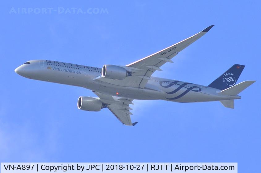 VN-A897, 2018 Airbus A350-941 C/N 197, Sky Team Livery