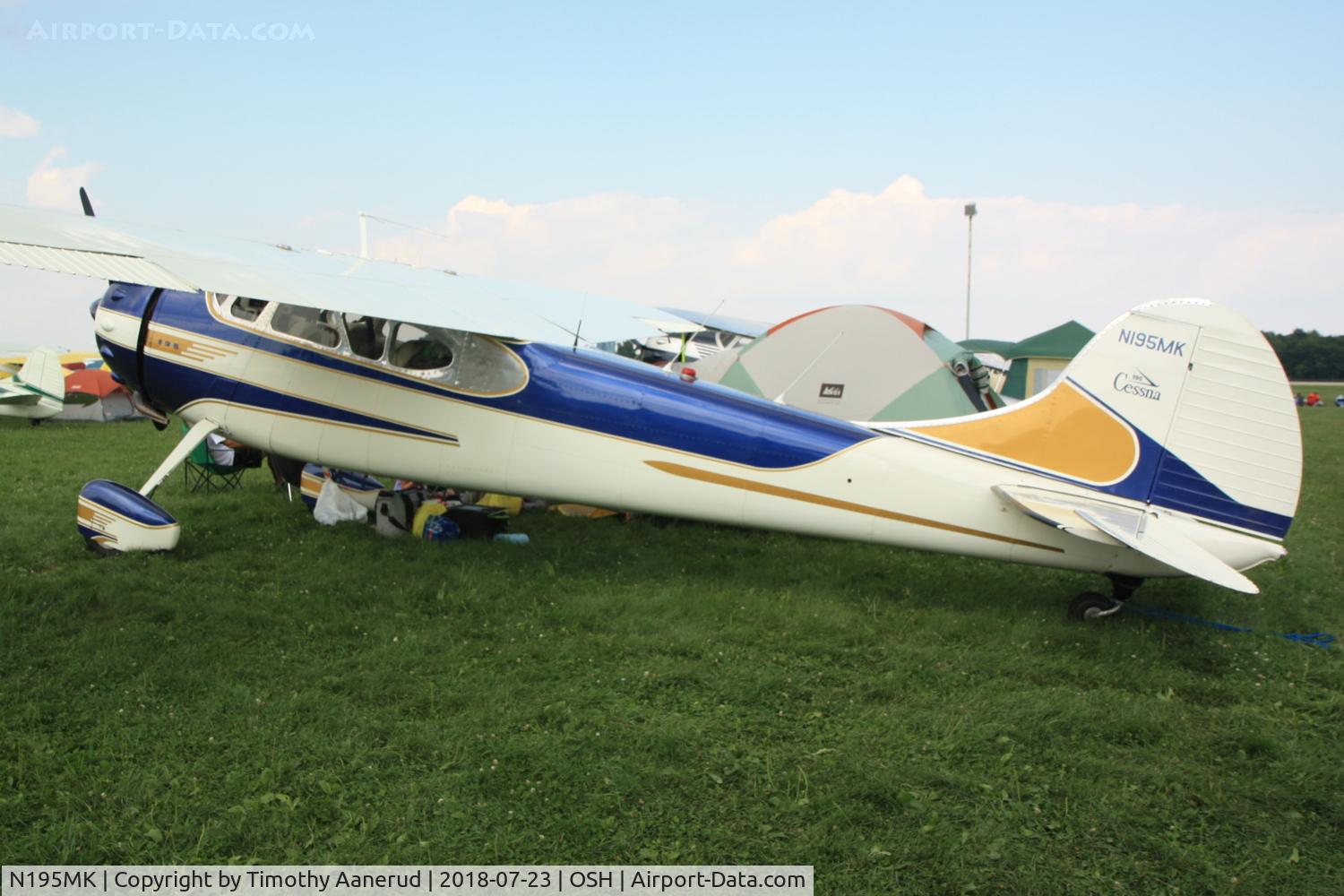 N195MK, 1952 Cessna 195B Businessliner C/N 7907, 1952 Cessna 195B, c/n: 7907