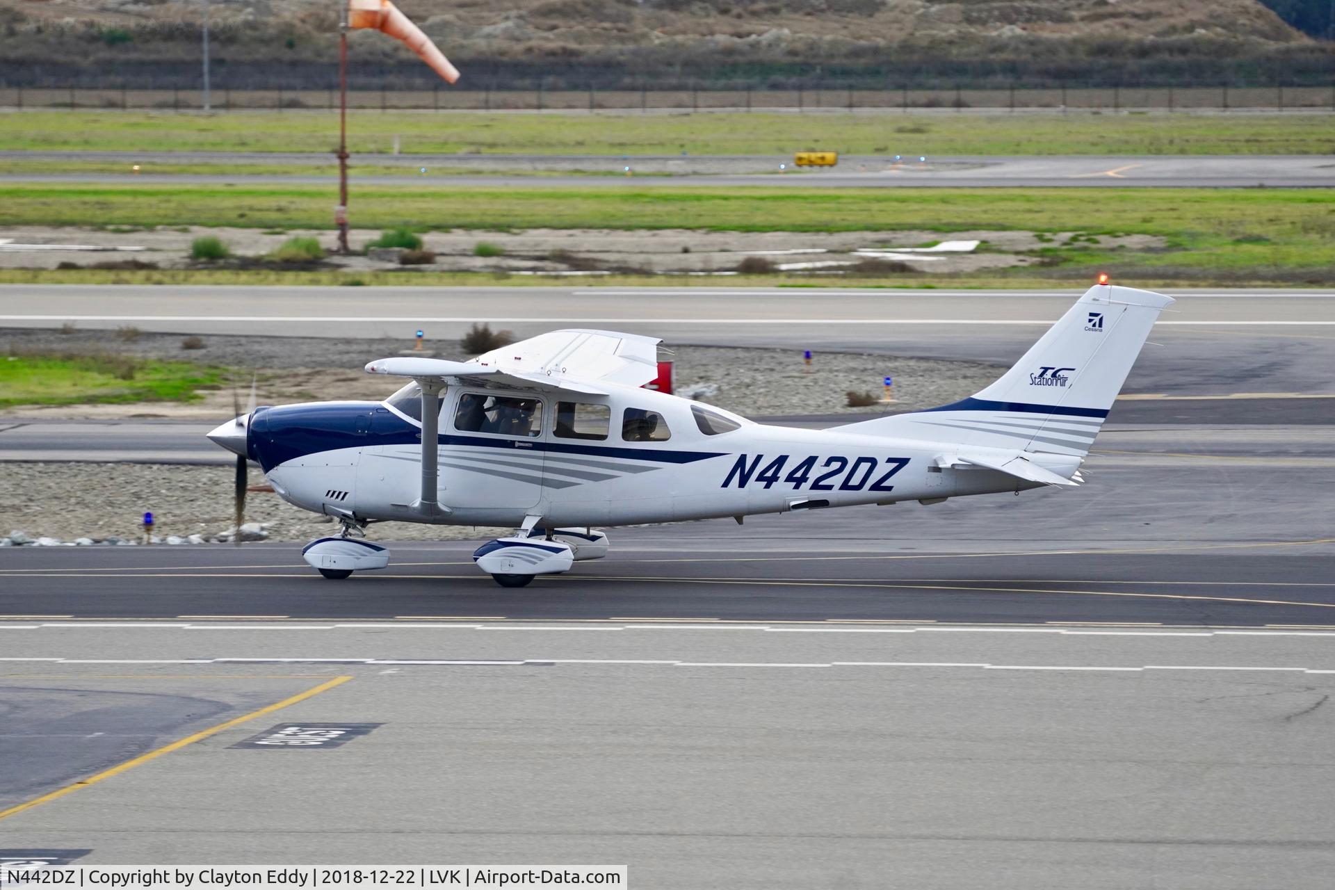N442DZ, 2004 Cessna T206H Turbo Stationair C/N T20608453, Livermore Airport California 2018.
