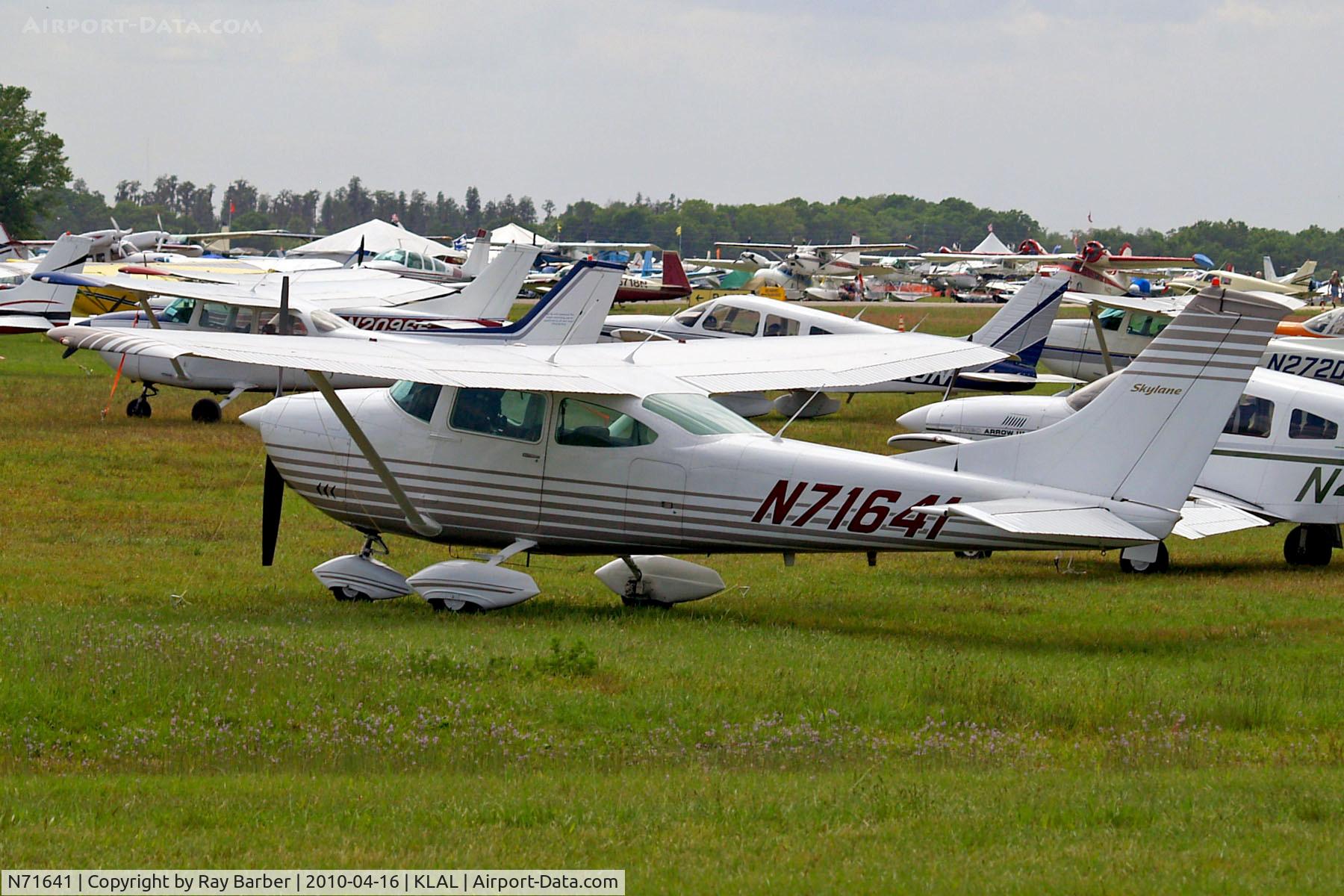 N71641, 1969 Cessna 182M Skylane C/N 18259701, N71641   Cessna 182M Skylane [182-59701] Lakeland-Linder~N 16/04/2010