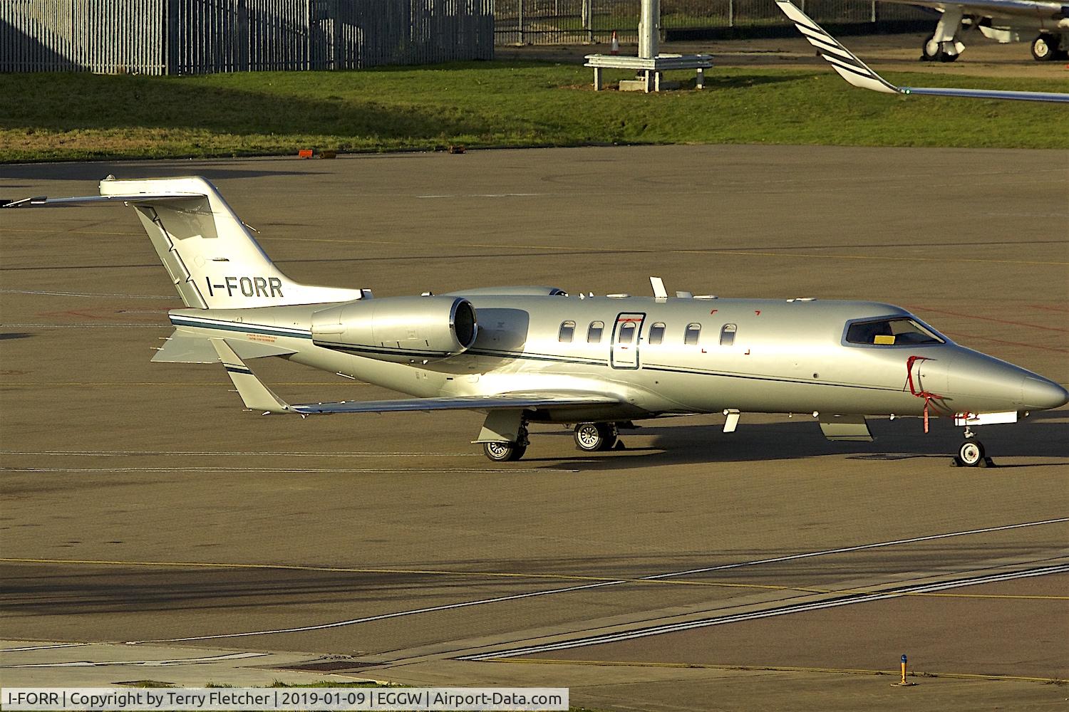 I-FORR, 2005 Learjet 40 C/N 45-2019, at Luton