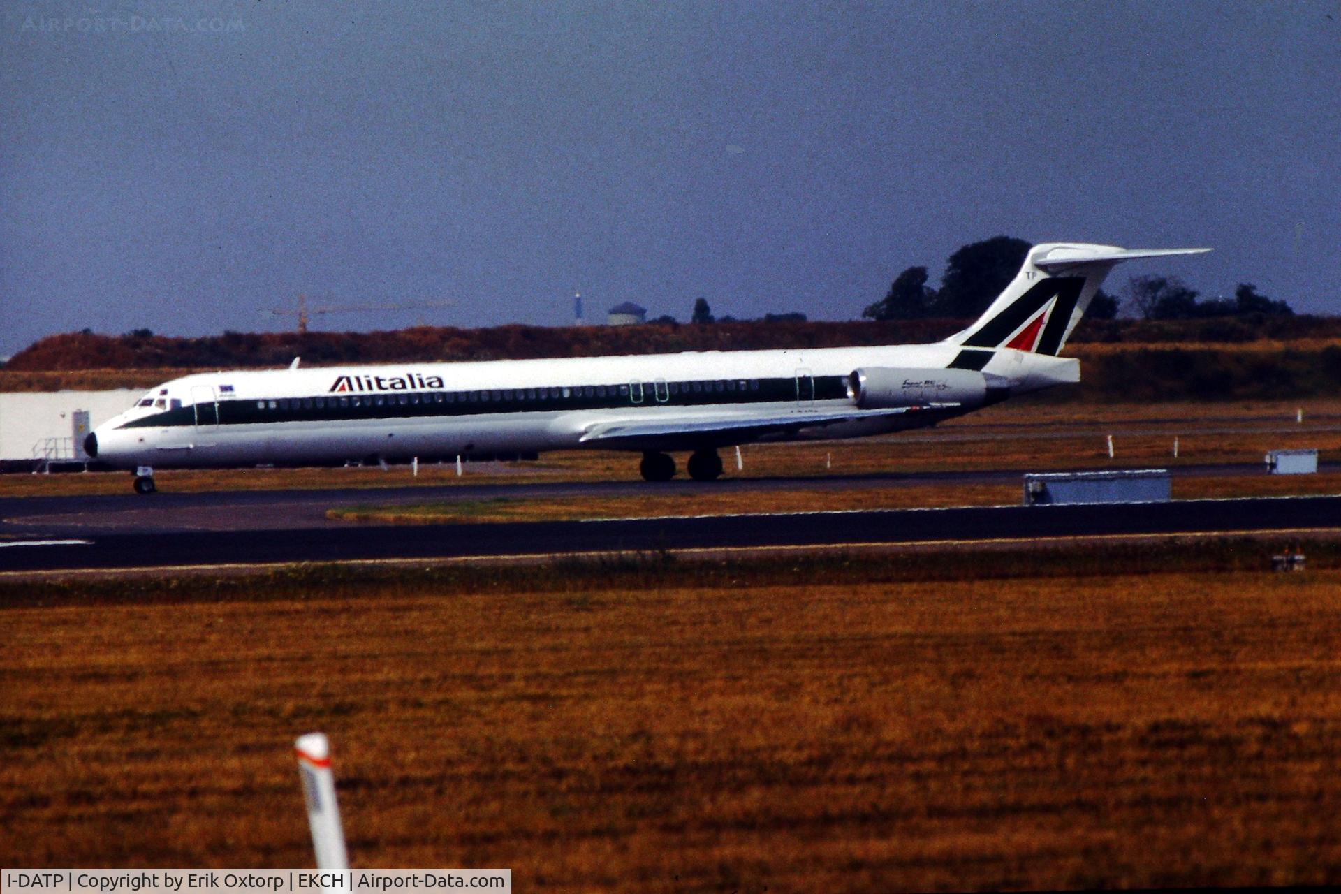 I-DATP, 1995 McDonnell Douglas MD-82 (DC-9-82) C/N 53232/2108, I-DATP taxing for takeoff rw 04R
