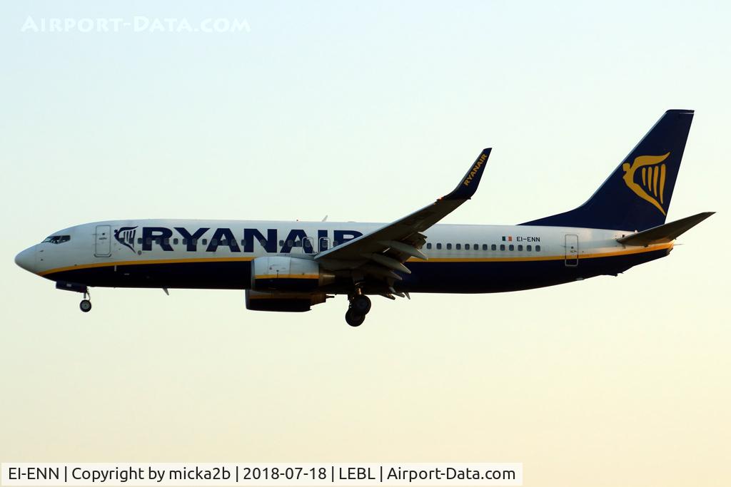 EI-ENN, 2010 Boeing 737-8AS C/N 35036, Landing