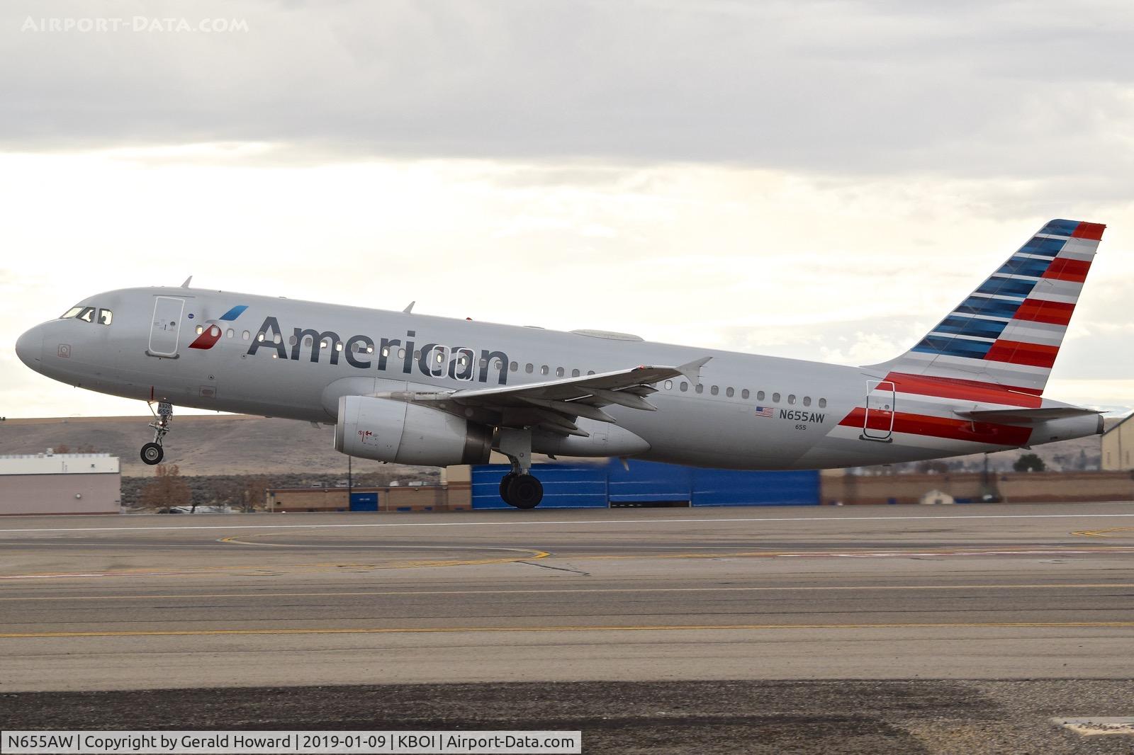 N655AW, 1999 Airbus A320-232 C/N 1075, Take off from RWY 10L.