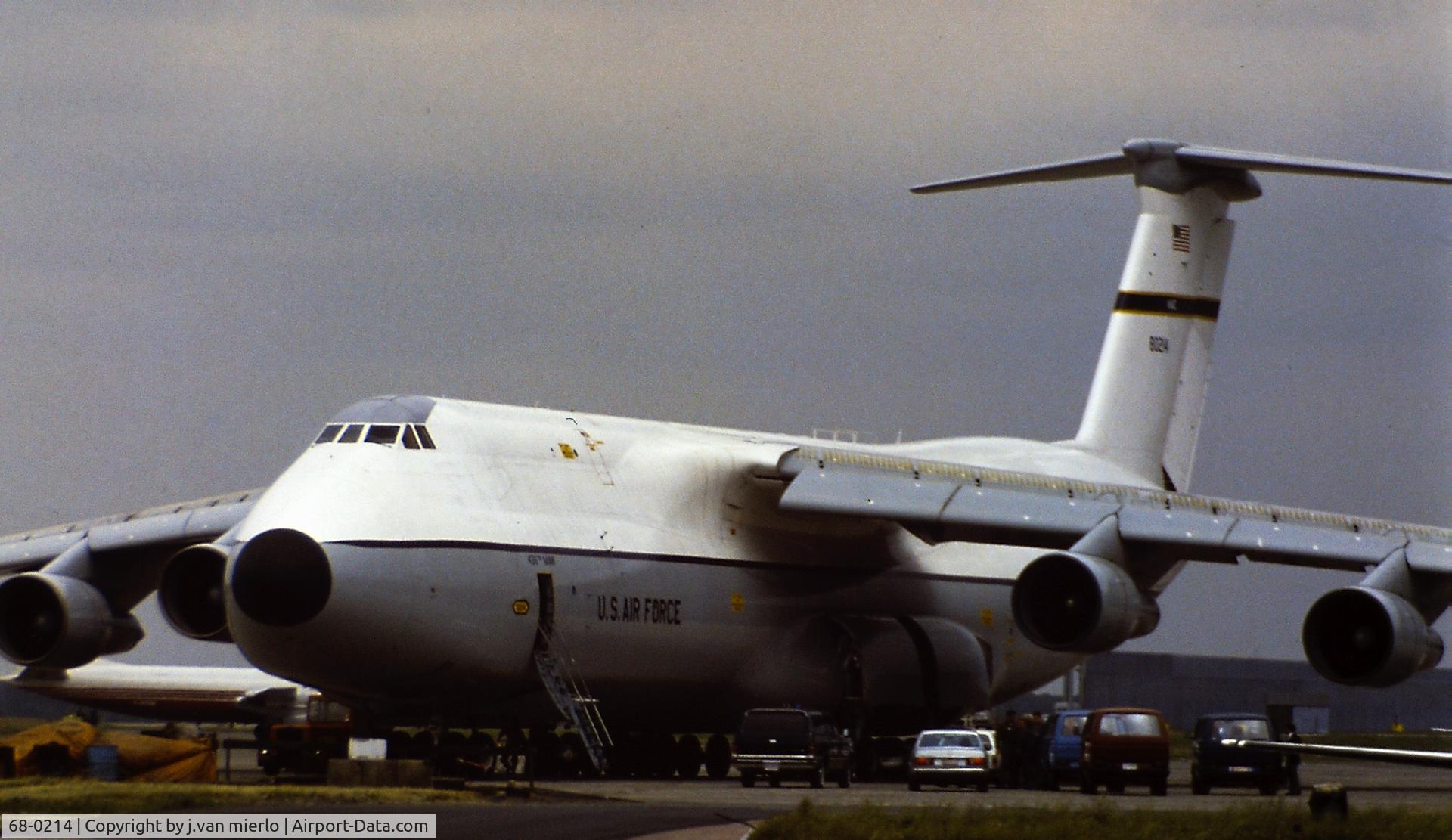 68-0214, 1969 Lockheed C-5A Galaxy C/N 500-0017, Brussels '80s