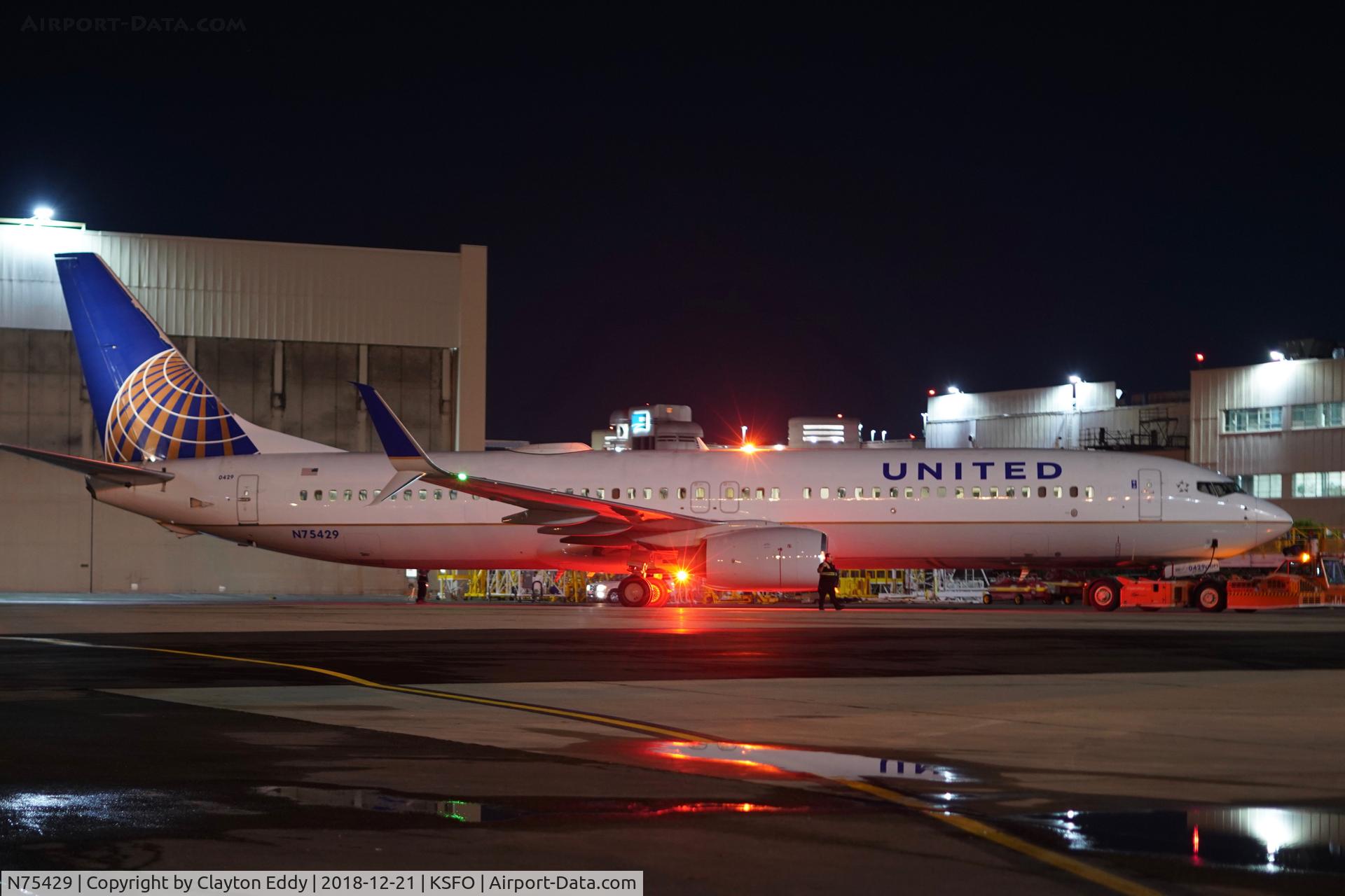 N75429, 2008 Boeing 737-924/ER C/N 30130, SFO 2018.