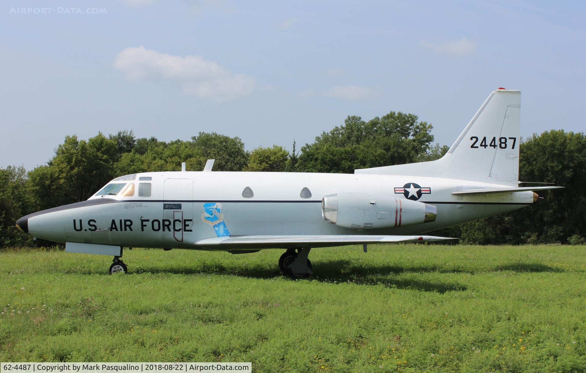 62-4487, 1962 North American CT-39A Sabreliner C/N 276-40, North American CT-39A