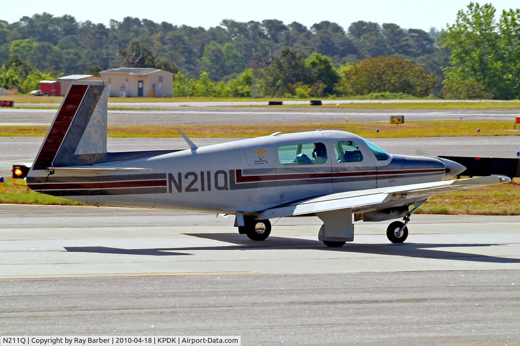 N211Q, 1974 Mooney M20F Executive C/N 22-0062, N211Q   Mooney M.20F Executive [22-0062] Atlanta-Dekalb Peachtree~N 18/04/2010
