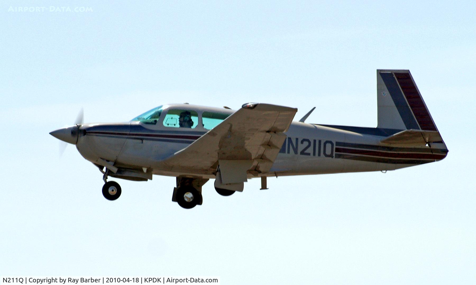 N211Q, 1974 Mooney M20F Executive C/N 22-0062, N211Q   Mooney M.20F Executive [22-0062] Atlanta-Dekalb Peachtree~N 18/04/2010