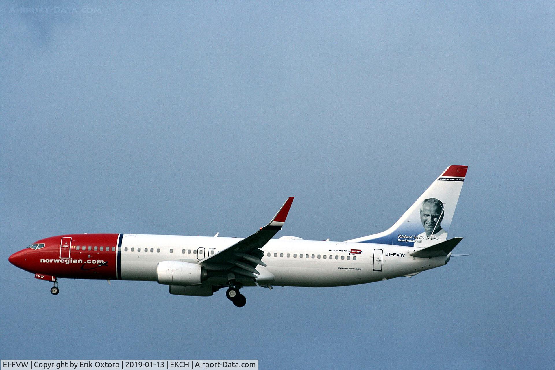 EI-FVW, 2017 Boeing 737-8JP C/N 42282, EI-FVW landing rw 22L