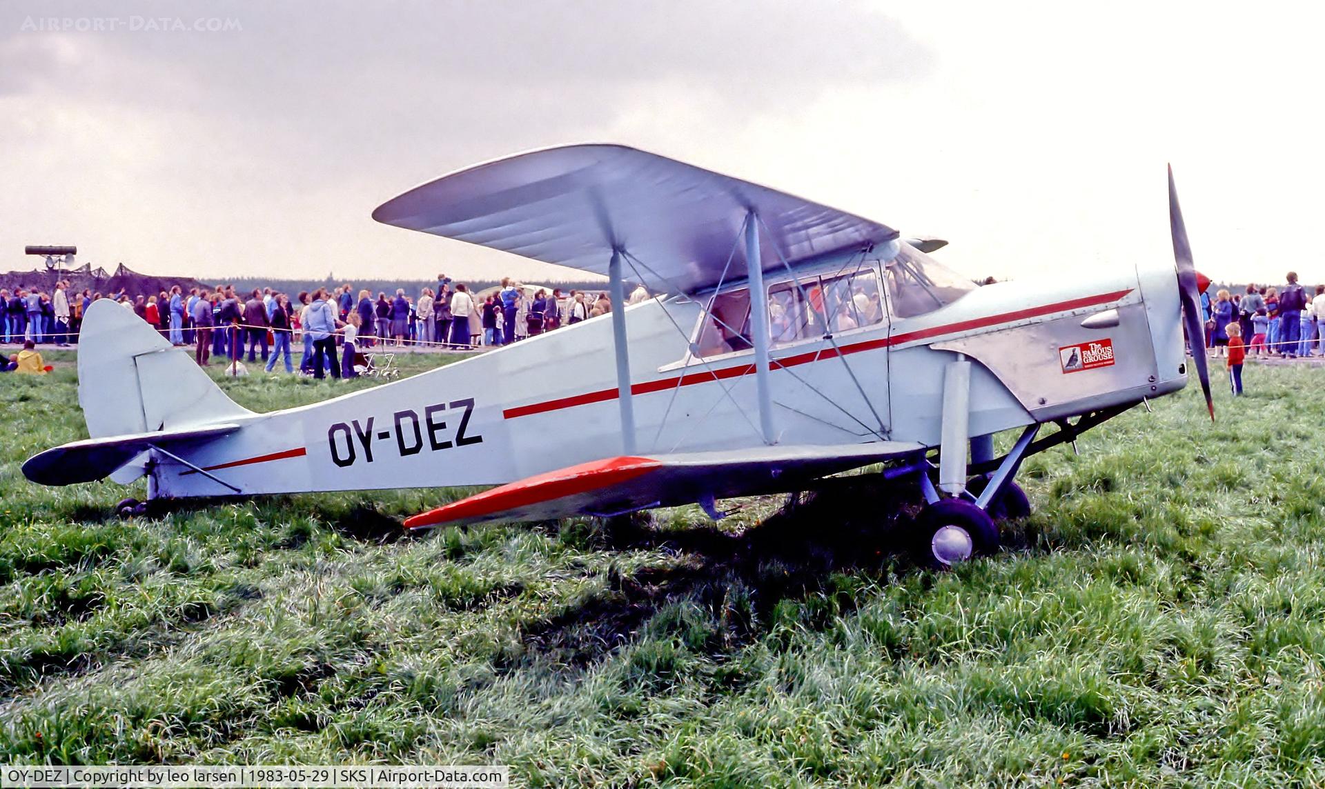 OY-DEZ, 1935 De Havilland DH.87B Hornet Moth C/N 8040, Air Show Skrydstrup 29.5.1983