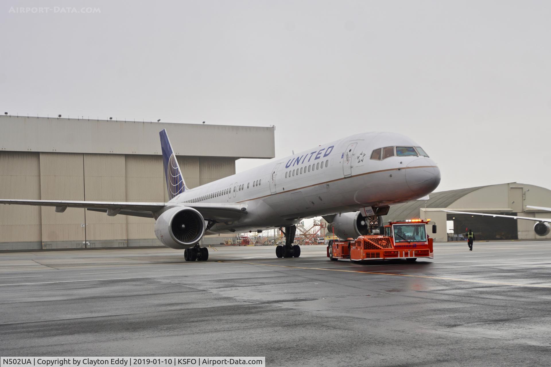 N502UA, 1989 Boeing 757-222 C/N 24623, SFO 2019.
