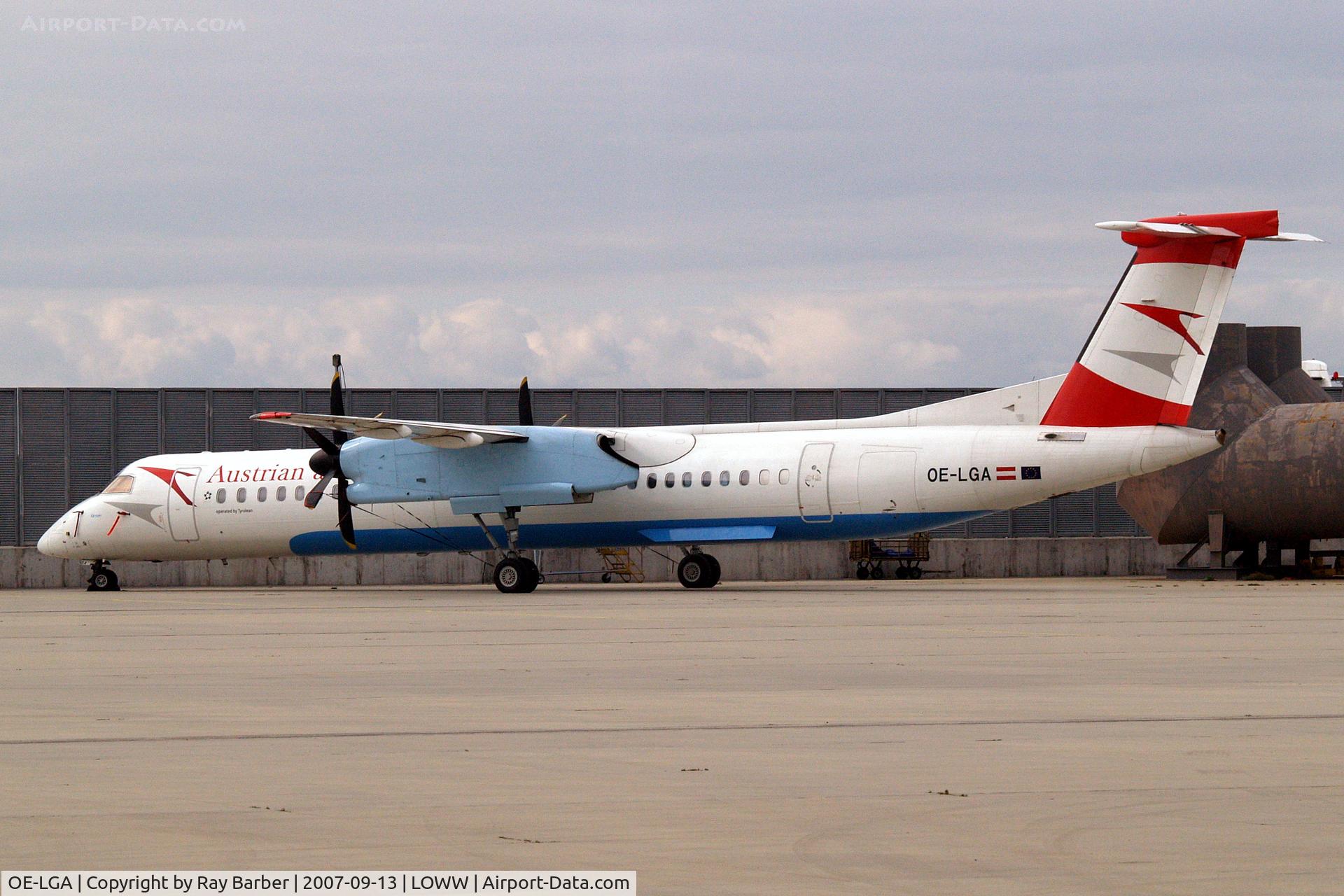 OE-LGA, 1999 De Havilland Canada DHC-8-402Q Dash 8 C/N 4014, OE-LGA   De Havilland Canada DHC-8Q-402 Dash 8 [4014] (Austrian Arrows) Vienna-Schwechat~OE 13/09/2007