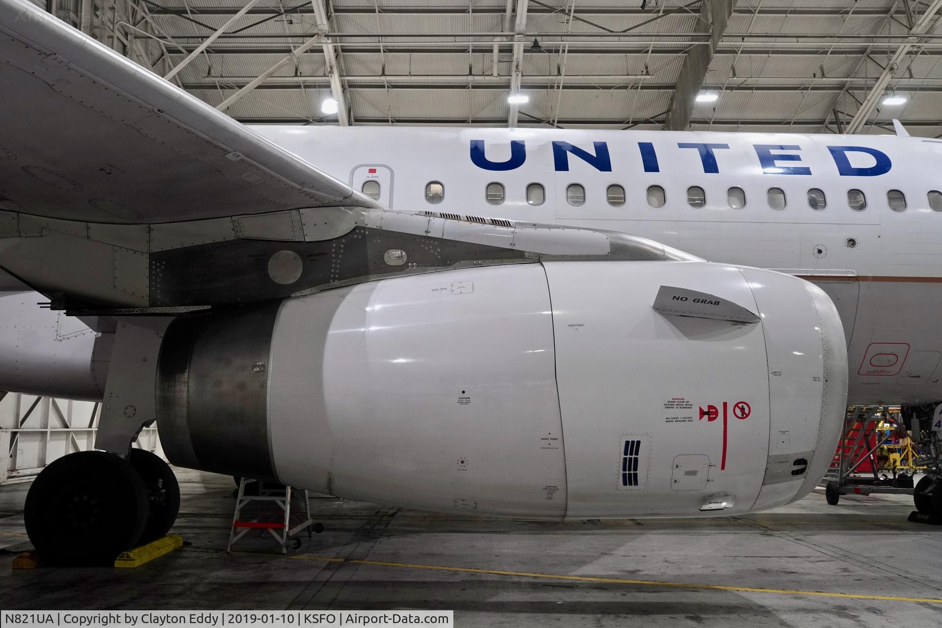 N821UA, 1998 Airbus A319-131 C/N 944, SFO 2019.