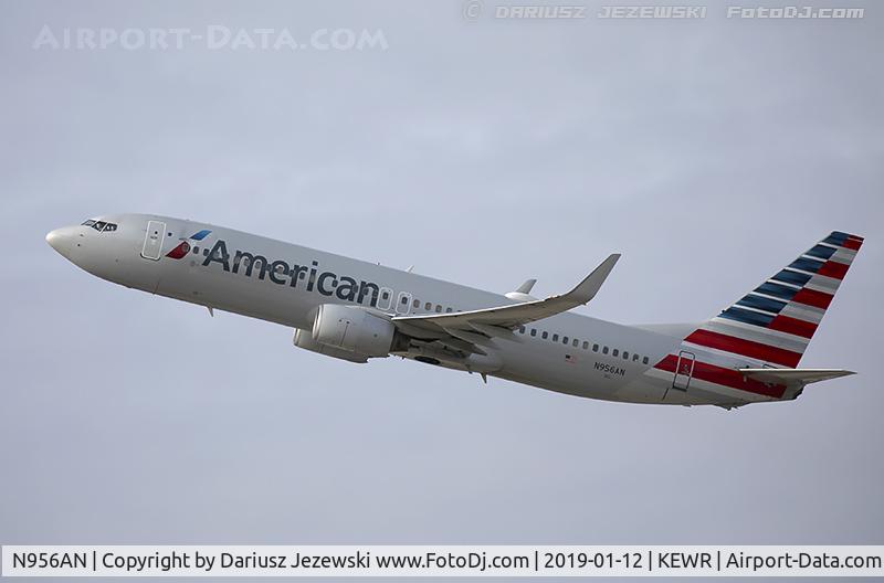 N956AN, 2001 Boeing 737-823 C/N 30090, Boeing 737-823 - American Airlines  C/N 30090, N956AN