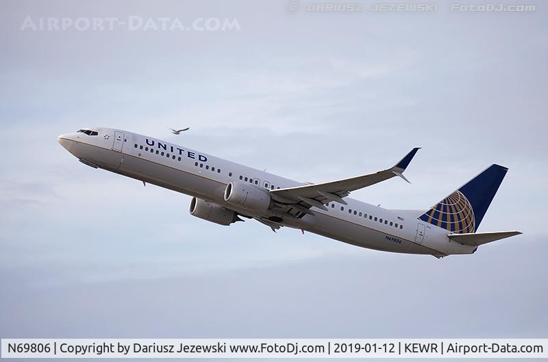 N69806, 2013 Boeing 737-924/ER C/N 42742, Boeing 737-924/ER - United Airlines  C/N 42742, N69806