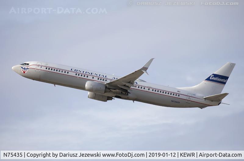N75435, 2009 Boeing 737-924/ER C/N 33529, Boeing 737-924/ER - United Airlines  C/N 33529, N75435
