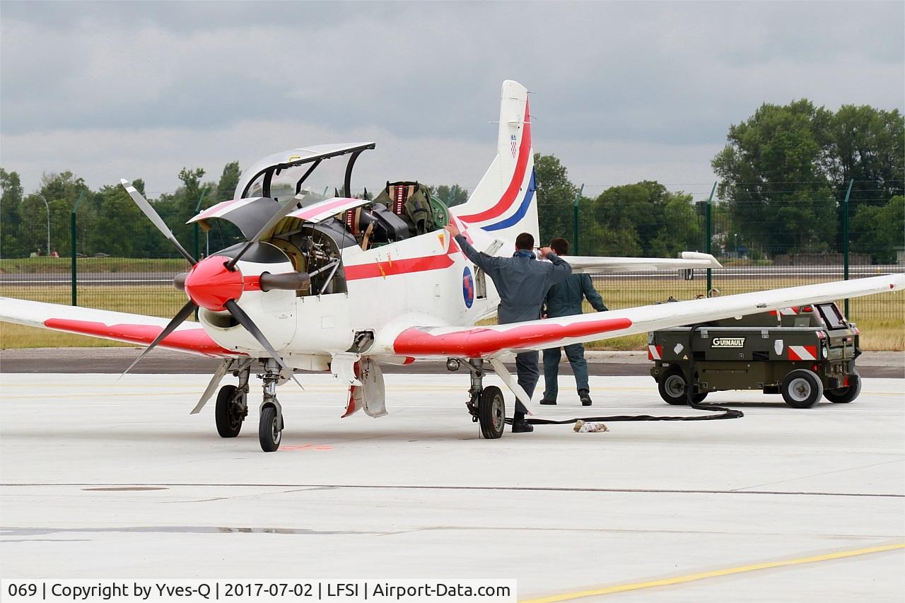 069, Pilatus PC-9M C/N 632, Pilatus PC-9M, Croatian Air Force aerobatic team, Flight line, St Dizier-Robinson Air Base 113 (LFSI) Open day 2017