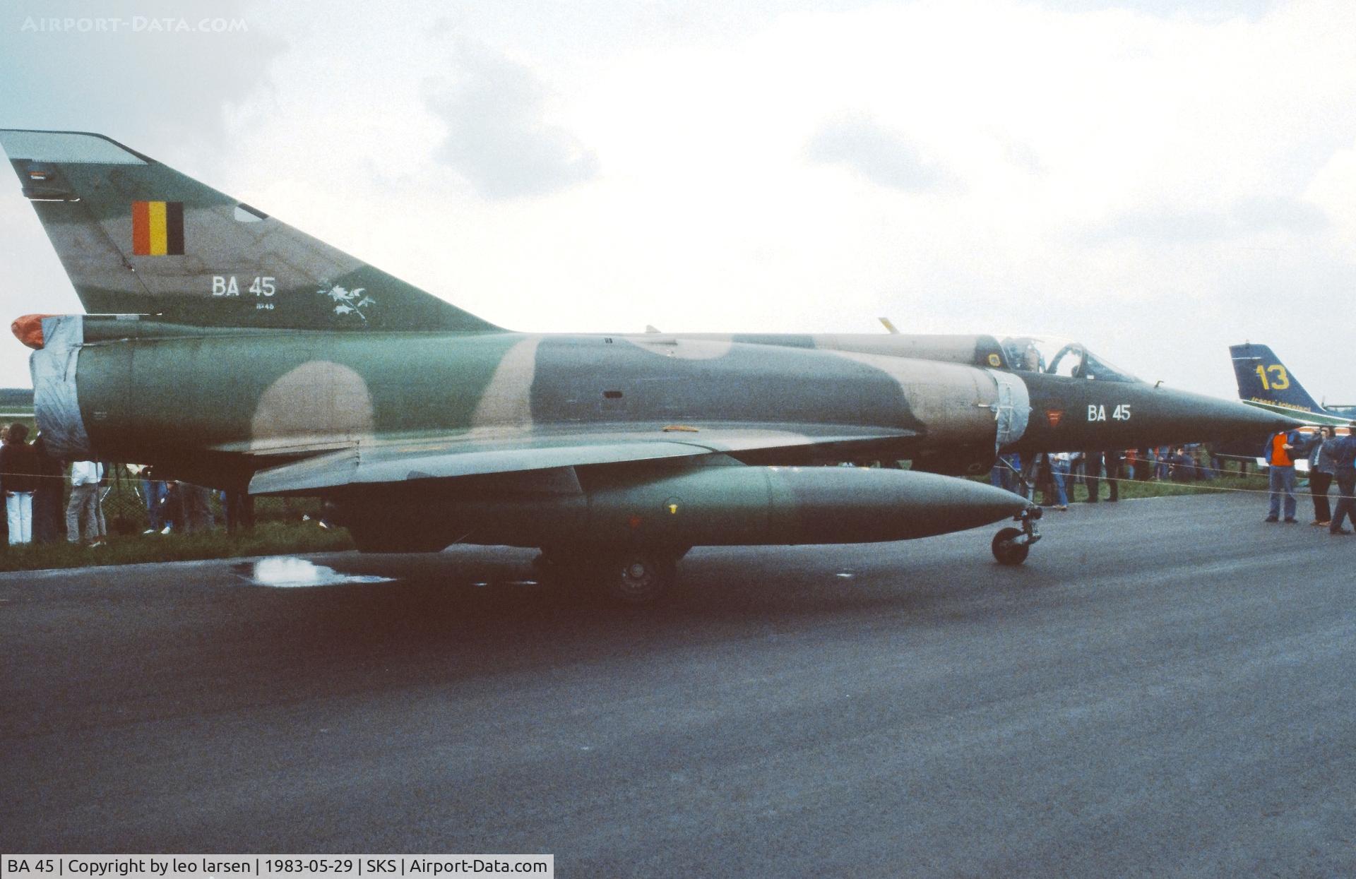BA 45, SABCA Mirage 5BA C/N 45, Air Show Skydstrup 29.5.1983