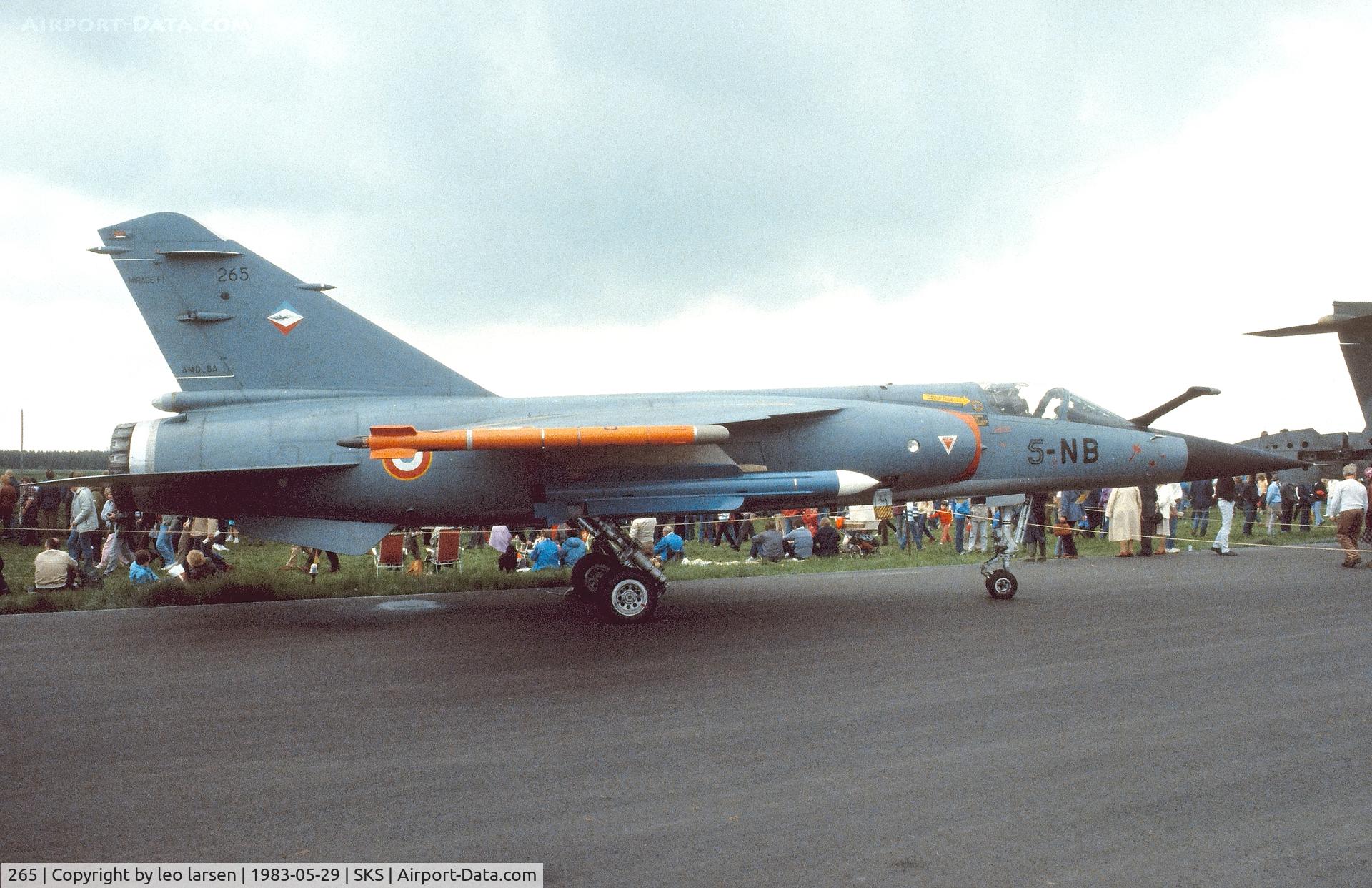 265, Dassault Mirage F1C-200 C/N 265, Air Show Skrydstrup 29.5.1983