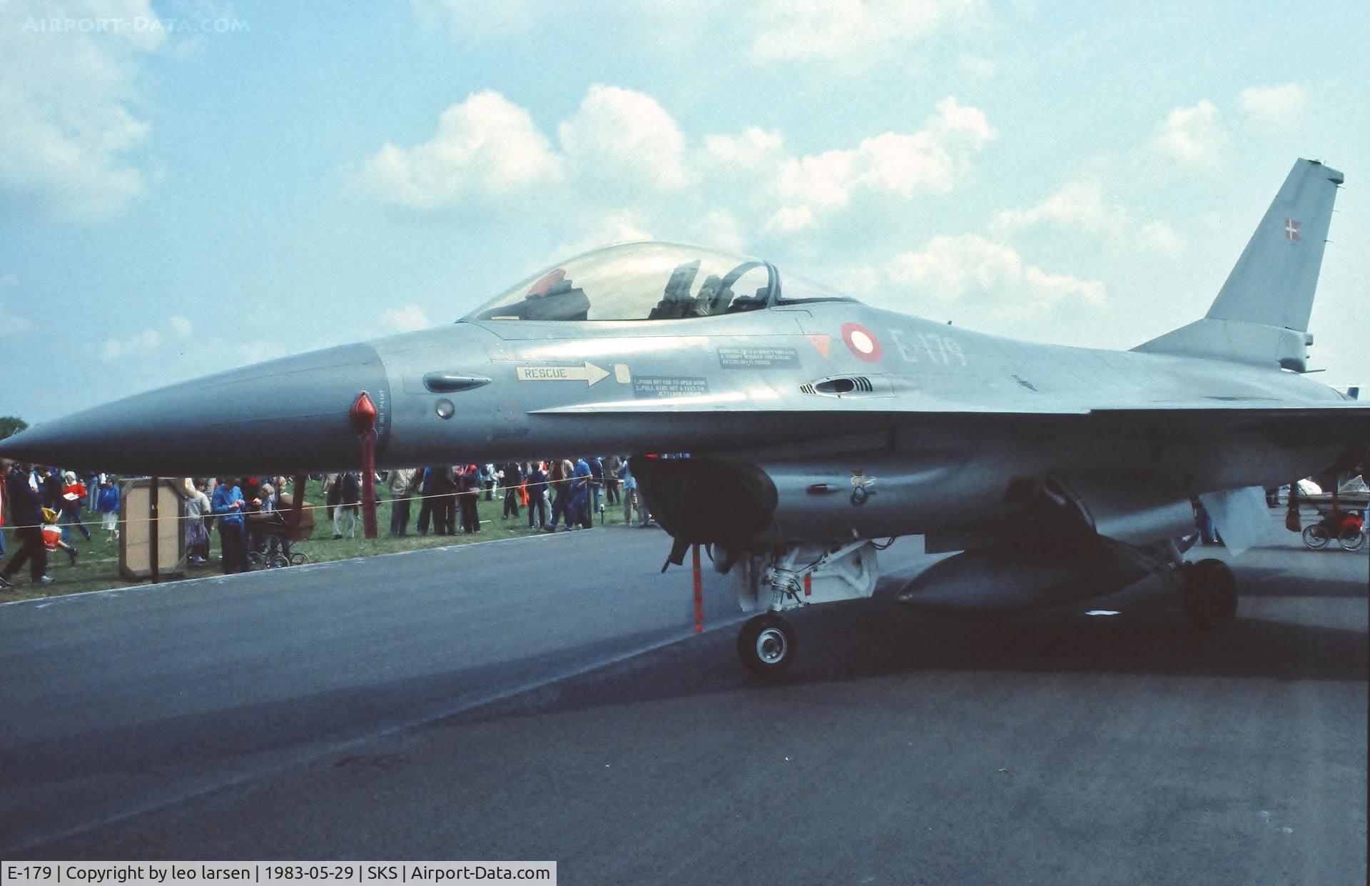 E-179, 1980 SABCA F-16A Fighting Falcon C/N 6F-6, Air Show Skrydstrup 29.5.1983