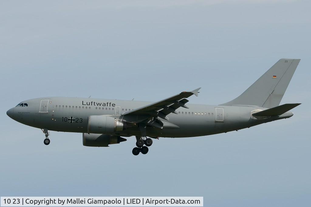 10 23, 1989 Airbus A310-304 C/N 503, 10+23
