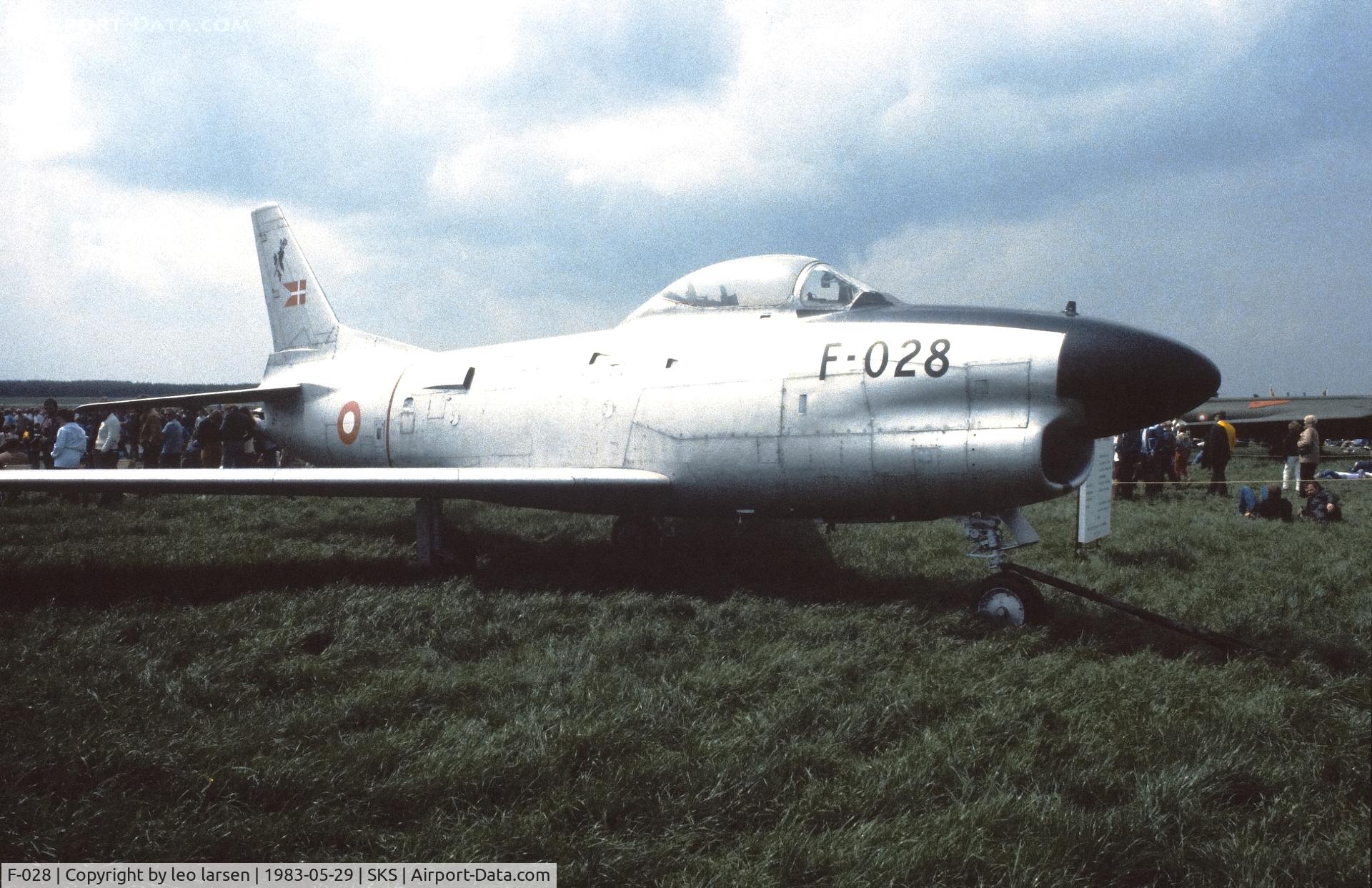 F-028, 1951 North American F-86D-30 Sabre C/N 173-172, Air Show Skrydstrup 29.5.1983