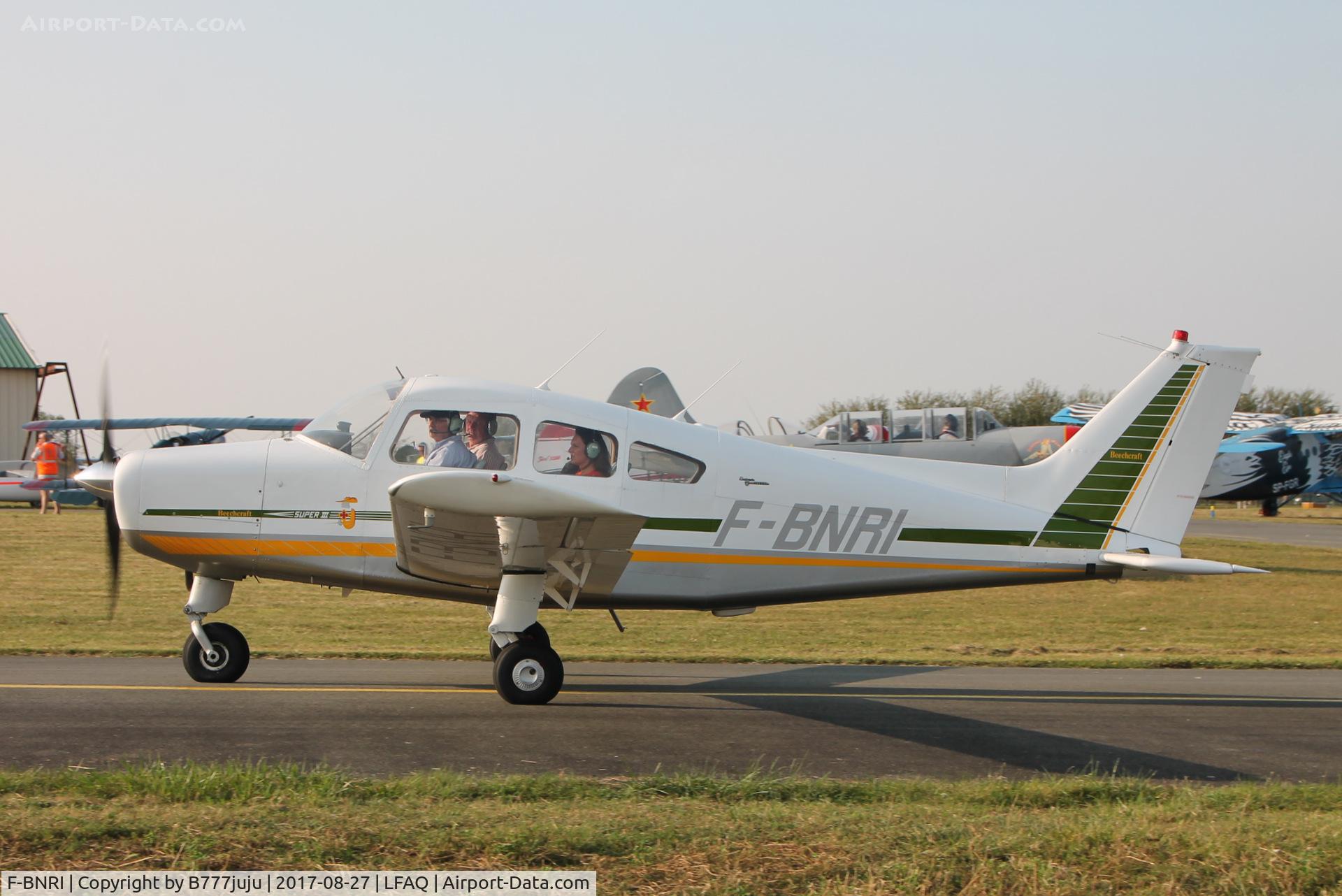 F-BNRI, Beech A23-24 Musketeer Super III C/N MA-105, at Albert
