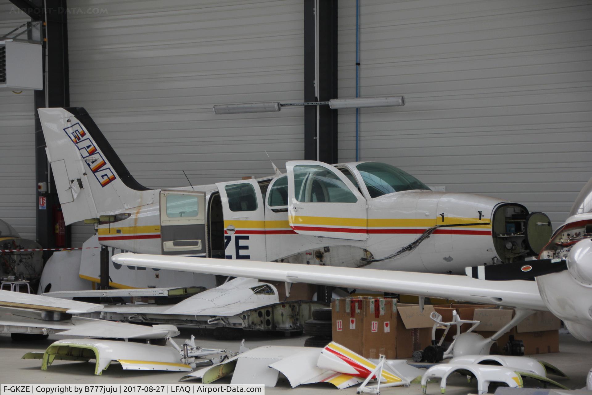 F-GKZE, Beech 58 Baron C/N TH-1494, at Albert