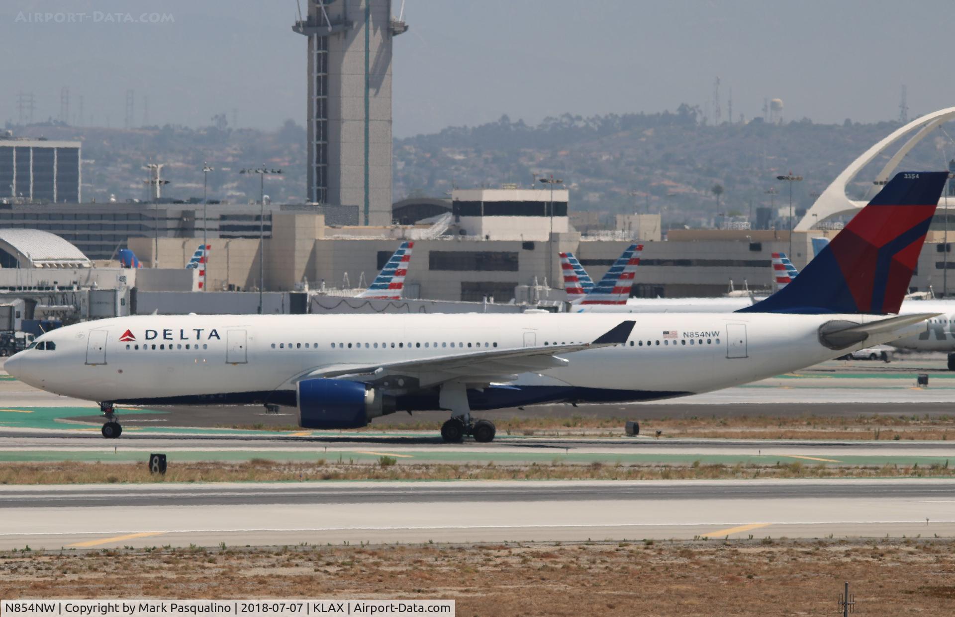 N854NW, 2004 Airbus A330-223 C/N 0620, Airbus A330-223