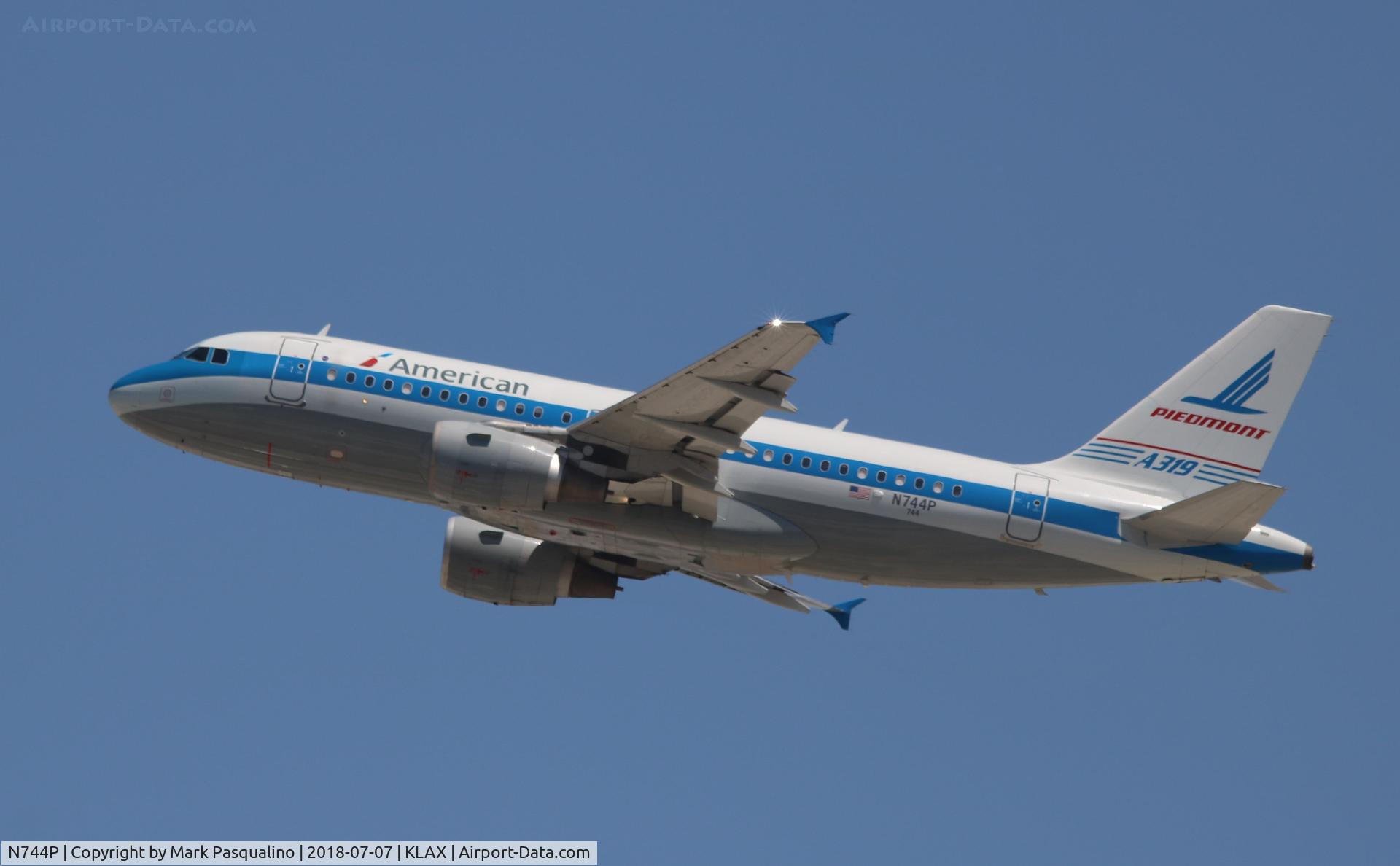 N744P, 2000 Airbus A319-112 C/N 1287, Airbus A319-112