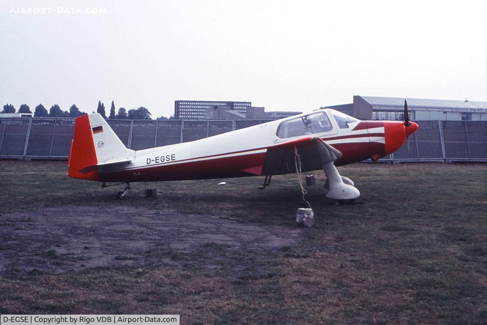 D-EGSE, 1960 Bolkow Bo-207 C/N 202, Germany early 1970's. Place and date unknown.