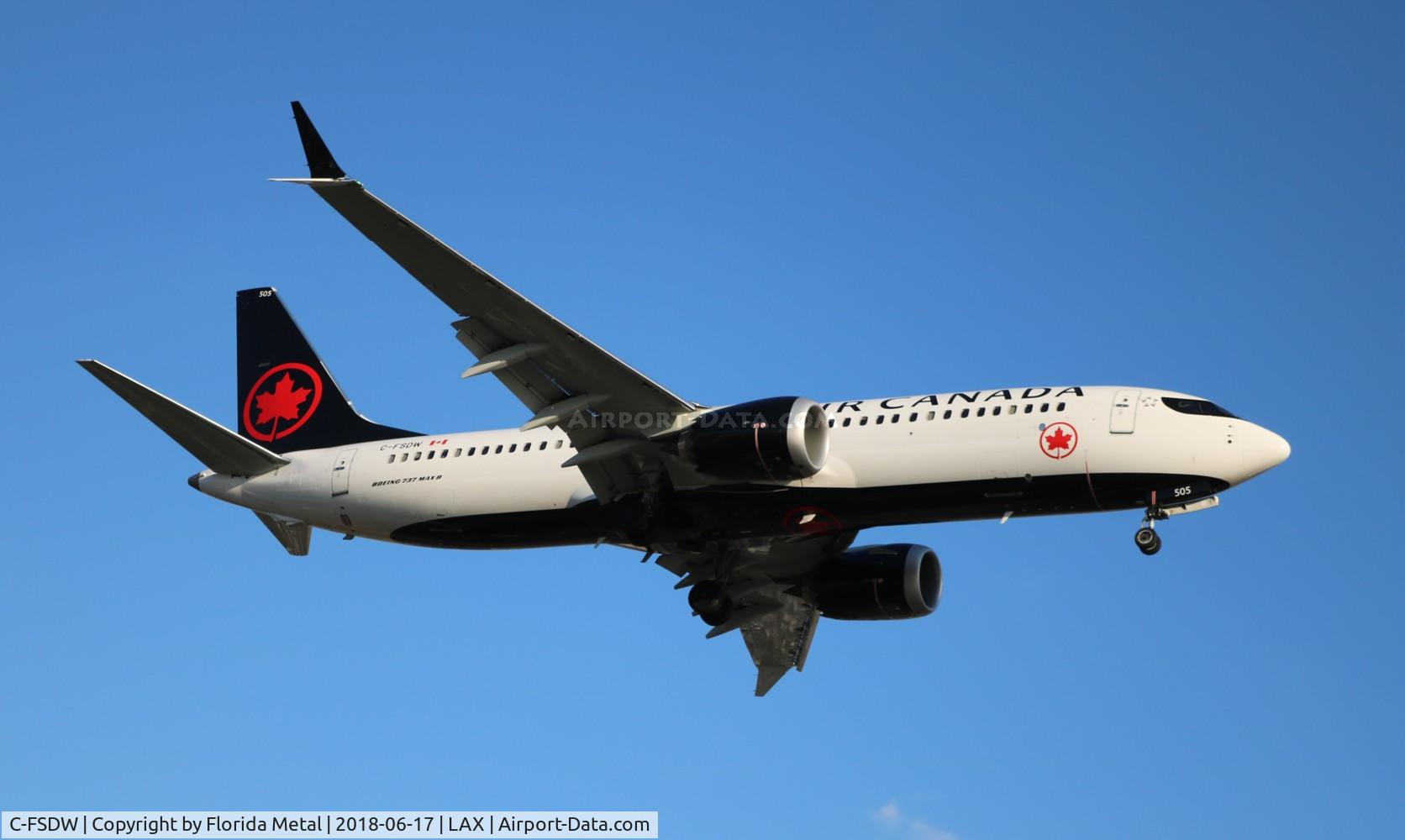 C-FSDW, 2018 Boeing 737-8 MAX C/N 61212, Air Canada