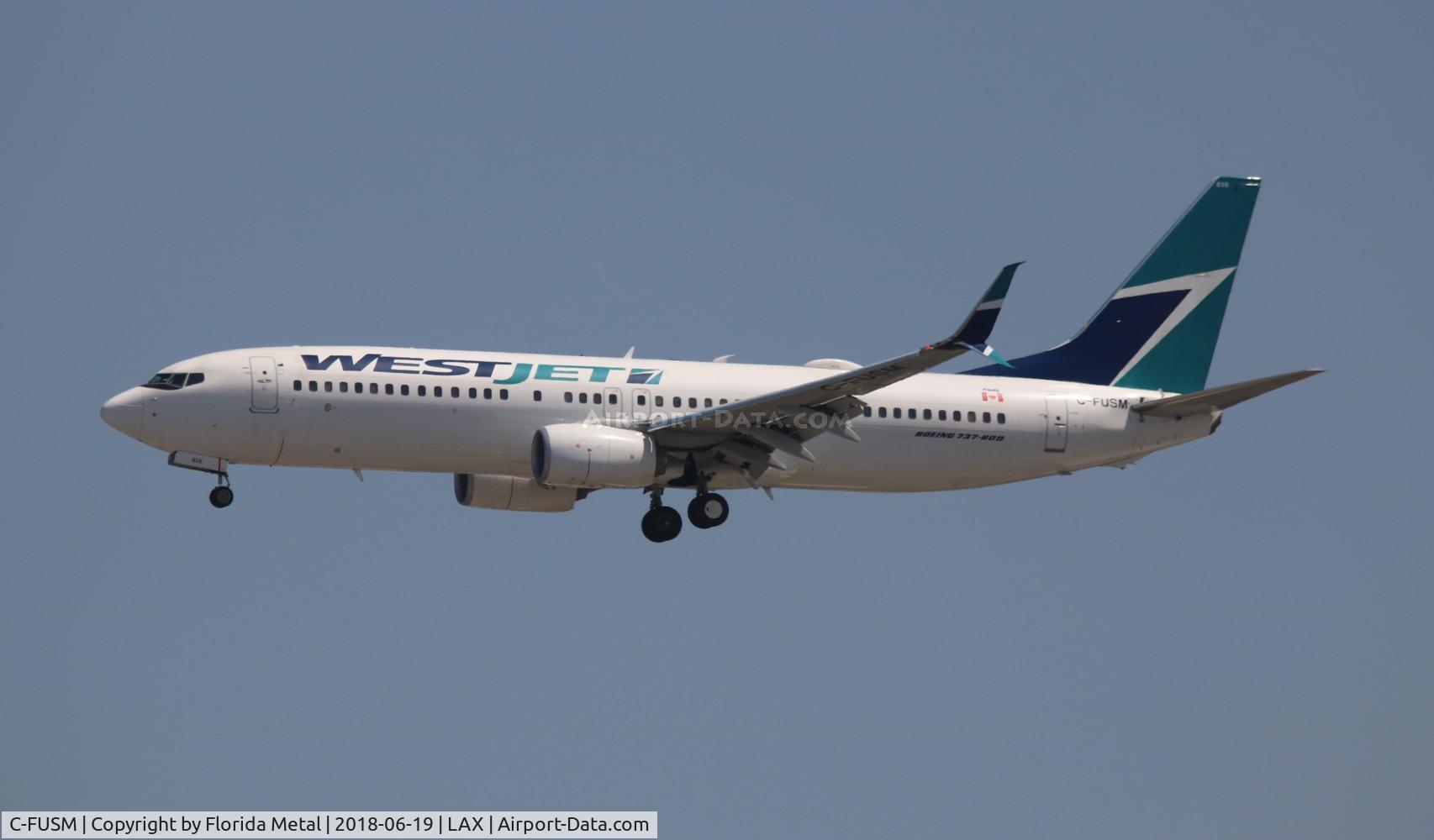 C-FUSM, 2013 Boeing 737-8CT C/N 39081, West Jet