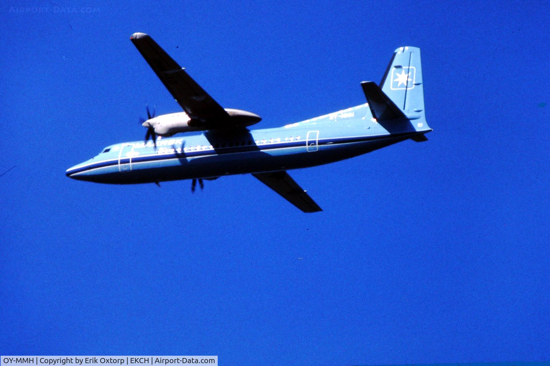 OY-MMH, 1988 Fokker 50 C/N 20125, OY-MMH take off CPH