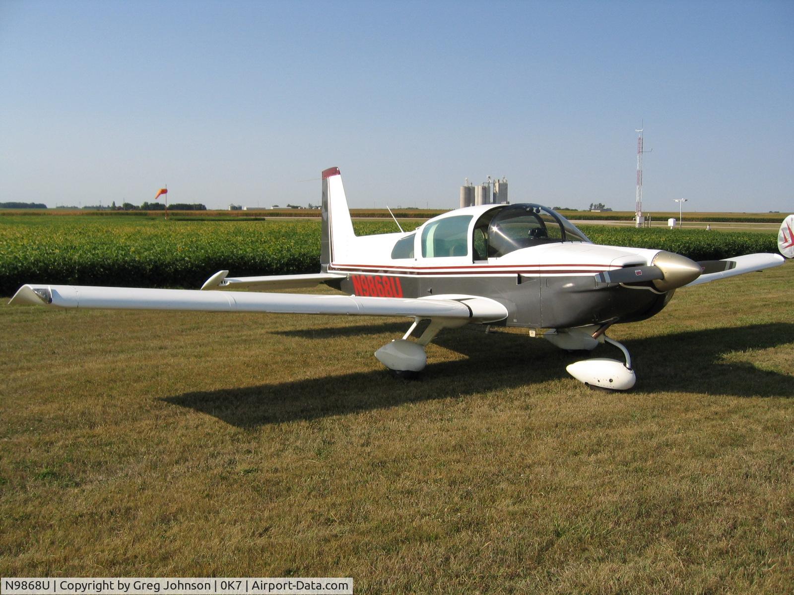 N9868U, 1976 Grumman American AA-5A Cheetah C/N AA5A0268, 2004 picture