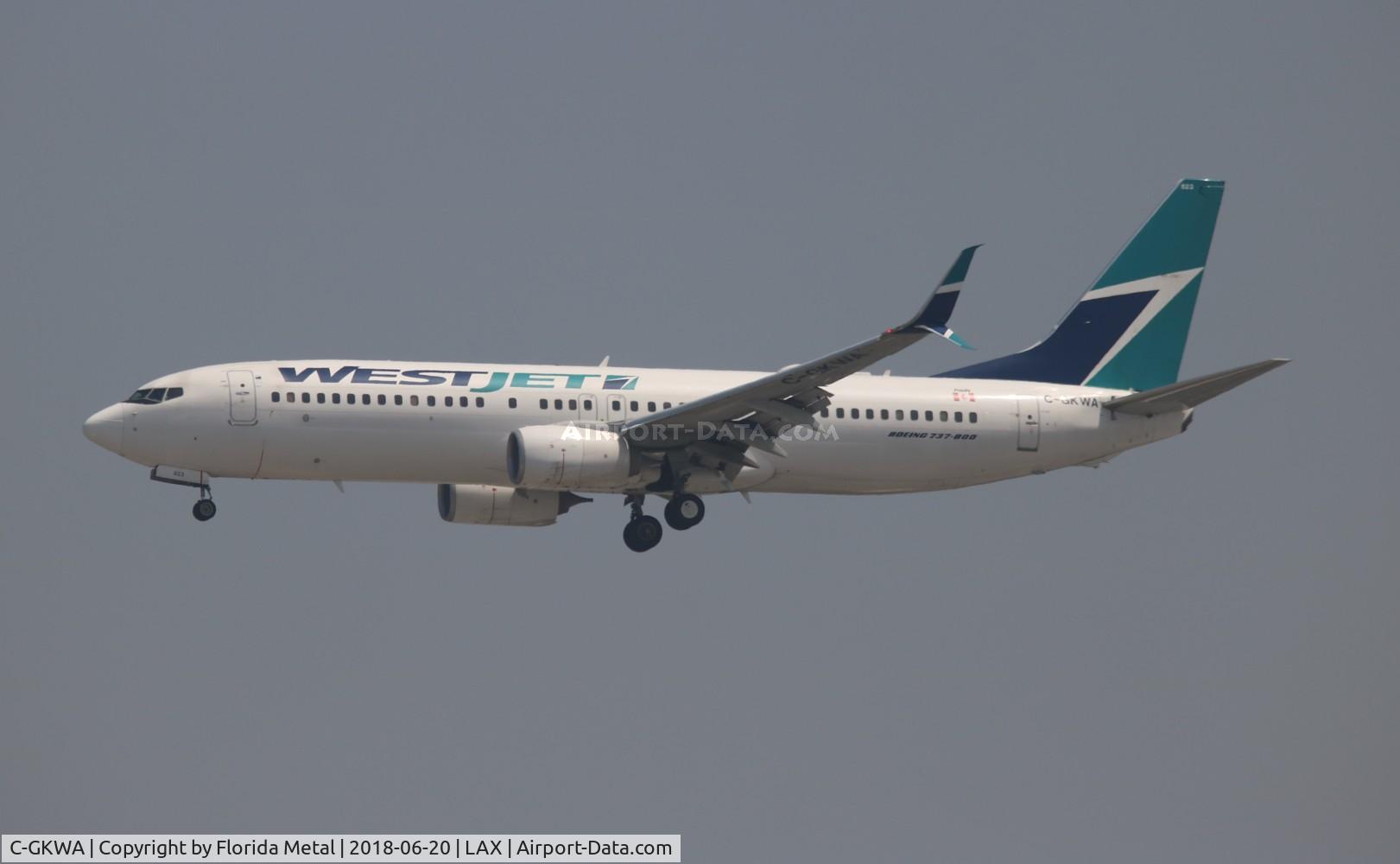 C-GKWA, 2013 Boeing 737-8CT C/N 39089, West Jet