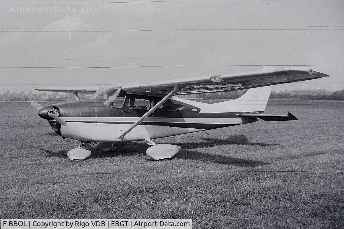 F-BBOL, Cessna 182D Skylane C/N 18253391, Ghent airport in 1965.
